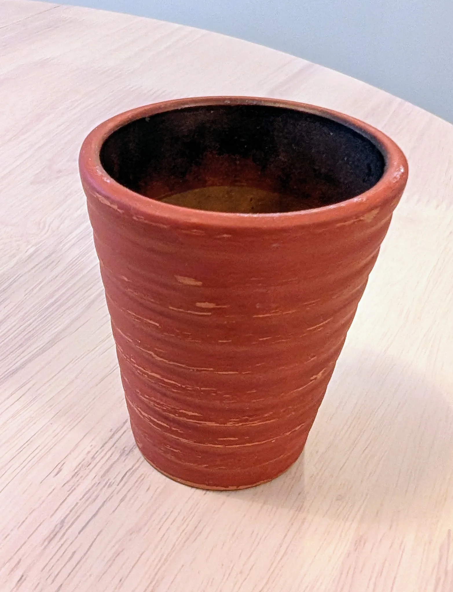 Brand New Small Terracotta Pot photo 1