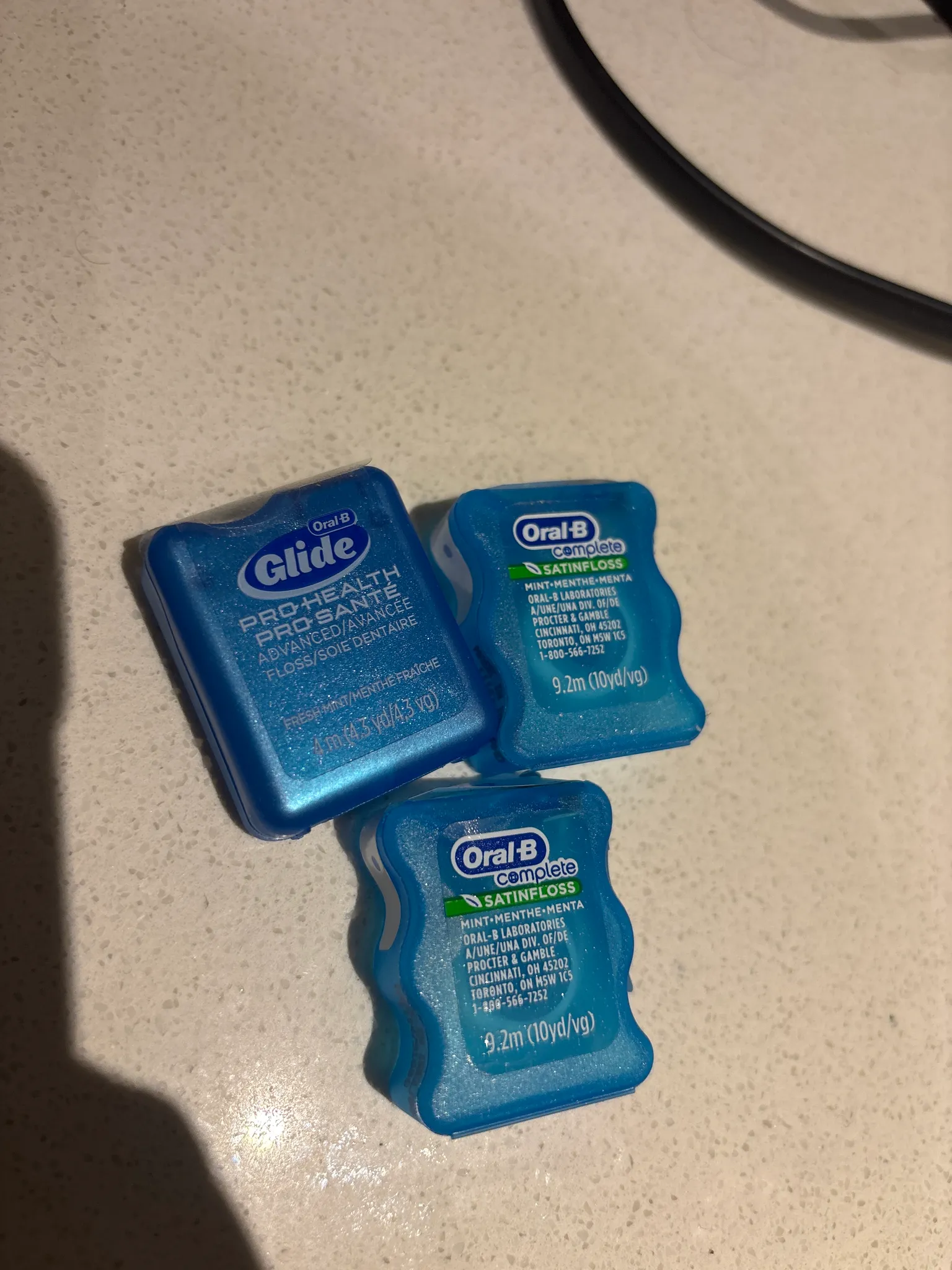 Dental floss  photo 1