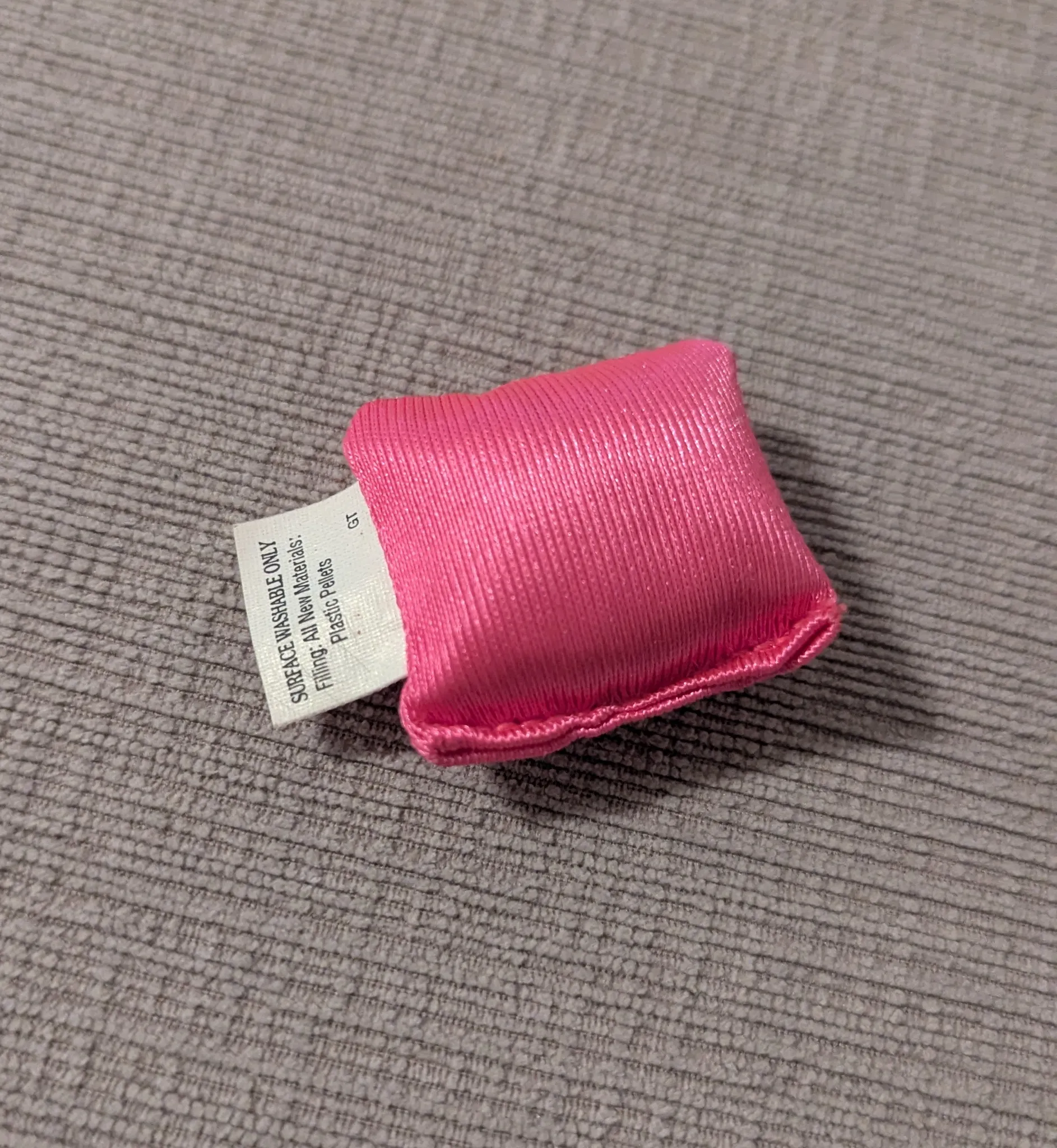 Pink Decorative Toy Pillow - New photo 1