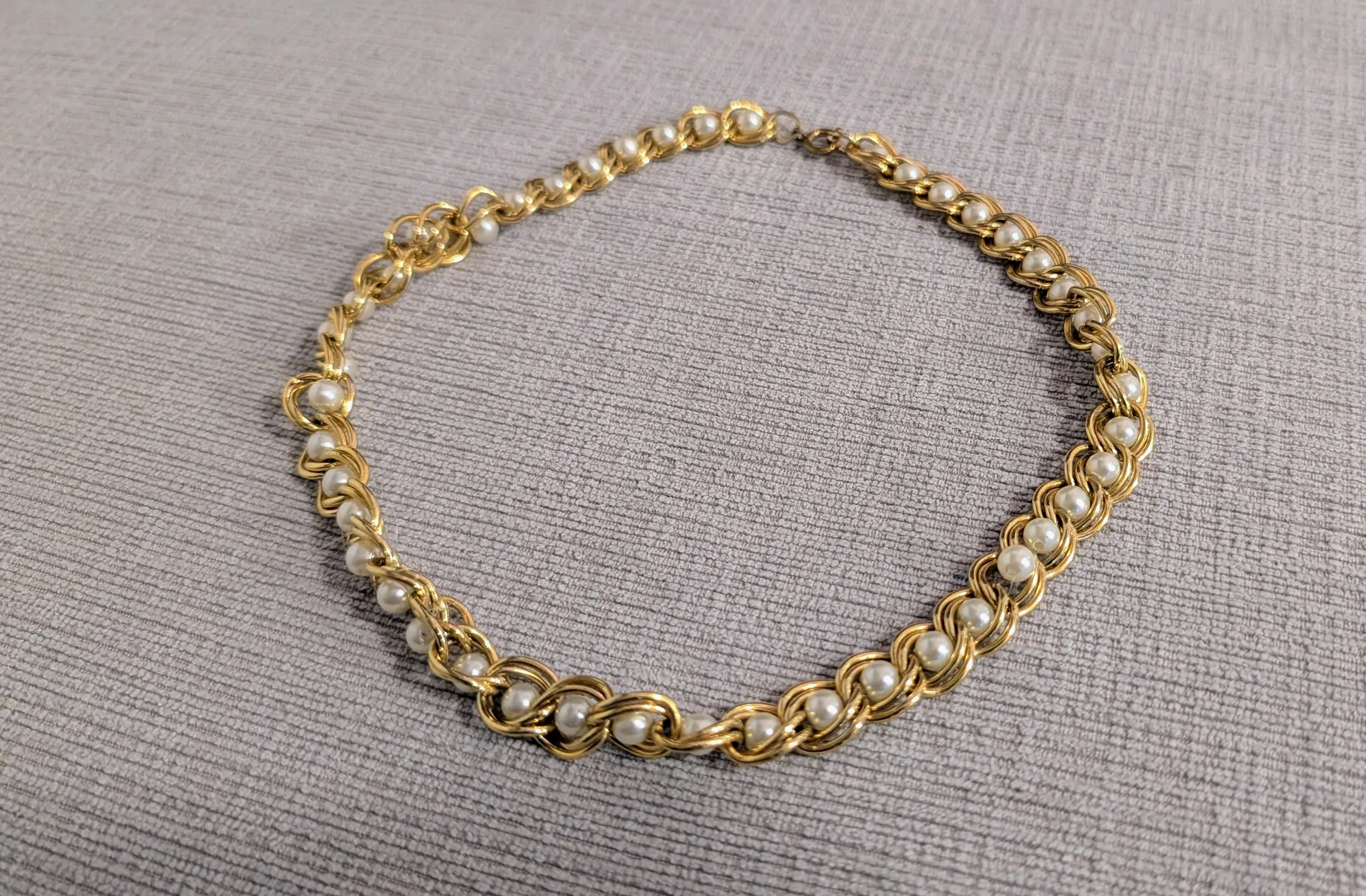 Gold Tone & Faux Pearl Necklace photo 1