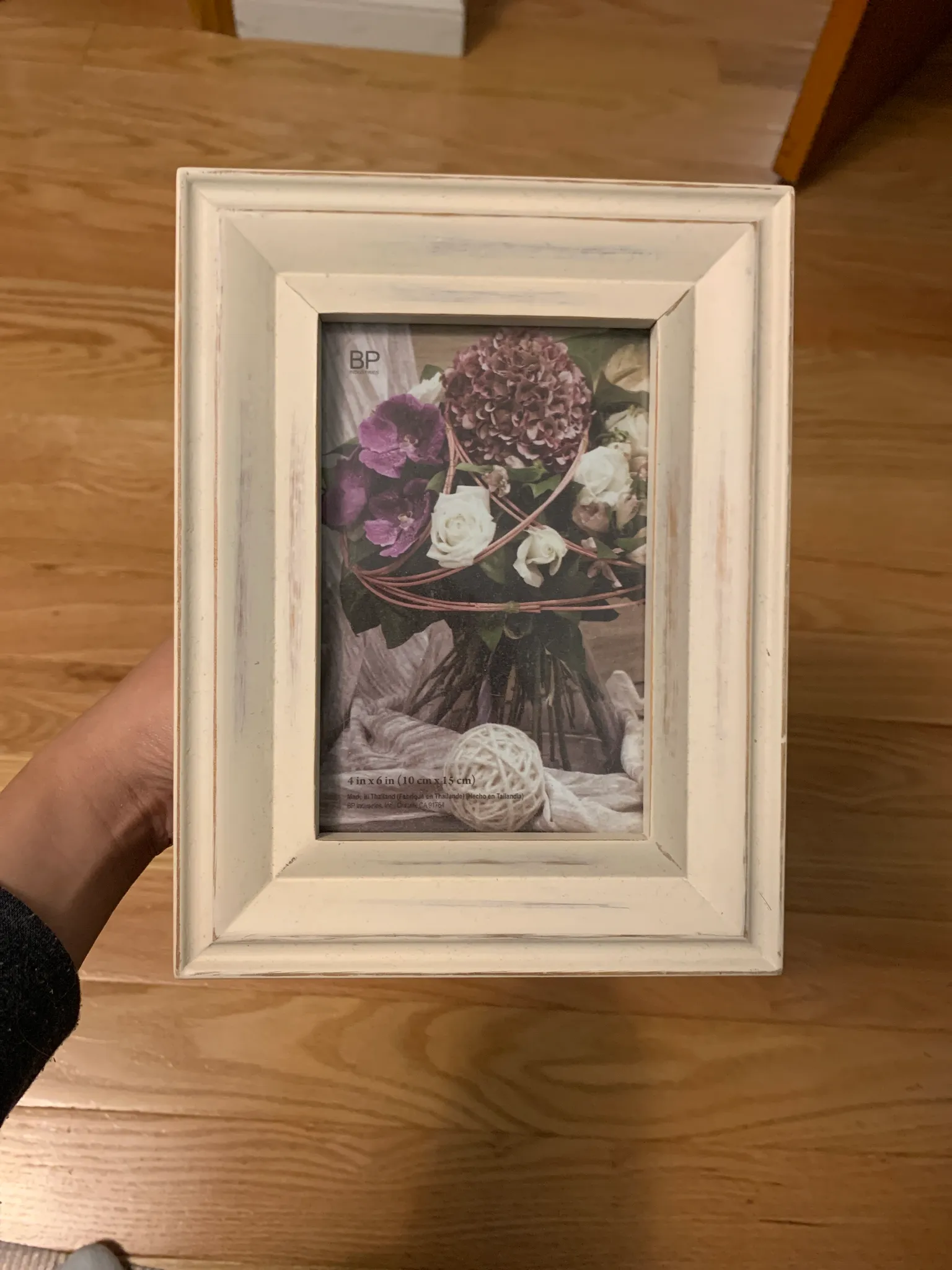New 4x6 picture frame
 photo 1