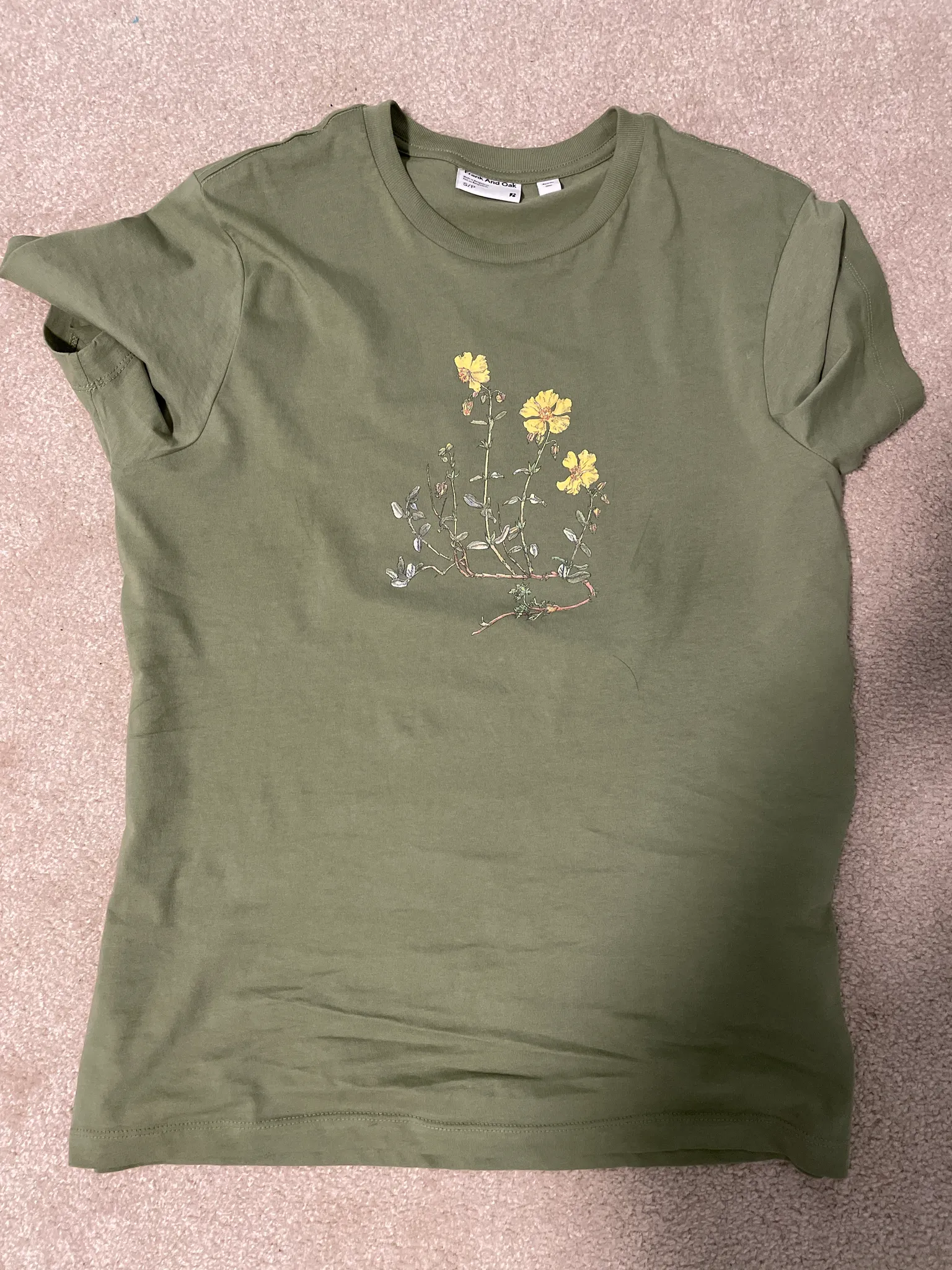 Frank and Oak tshirt size sm  photo 1