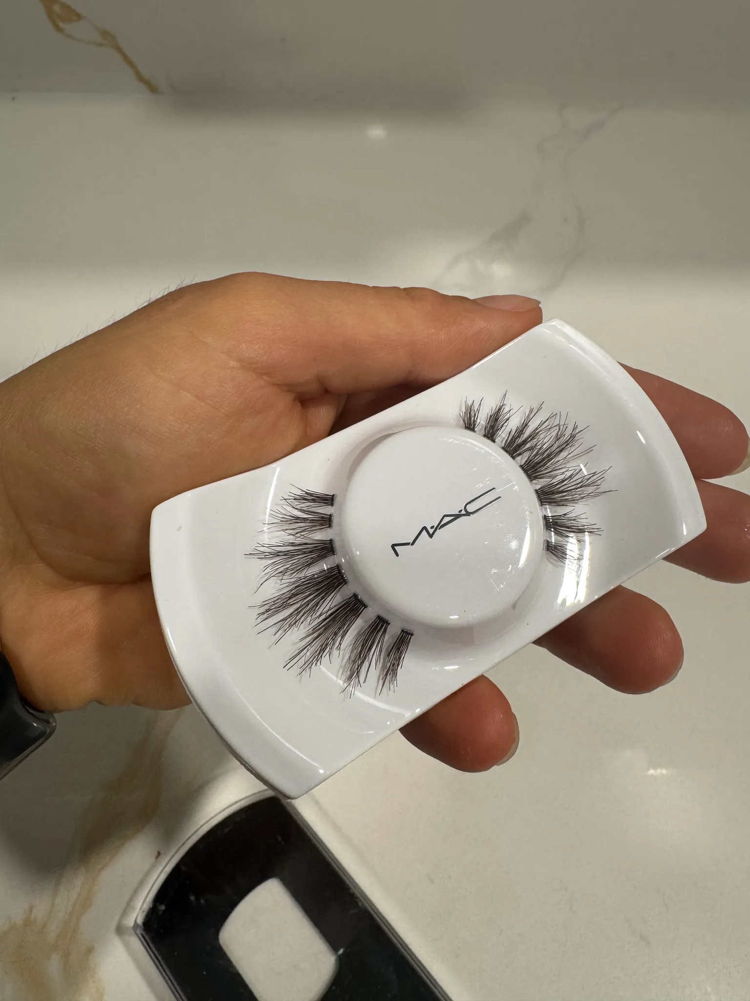 NEW MAC Lashes #35 photo 1