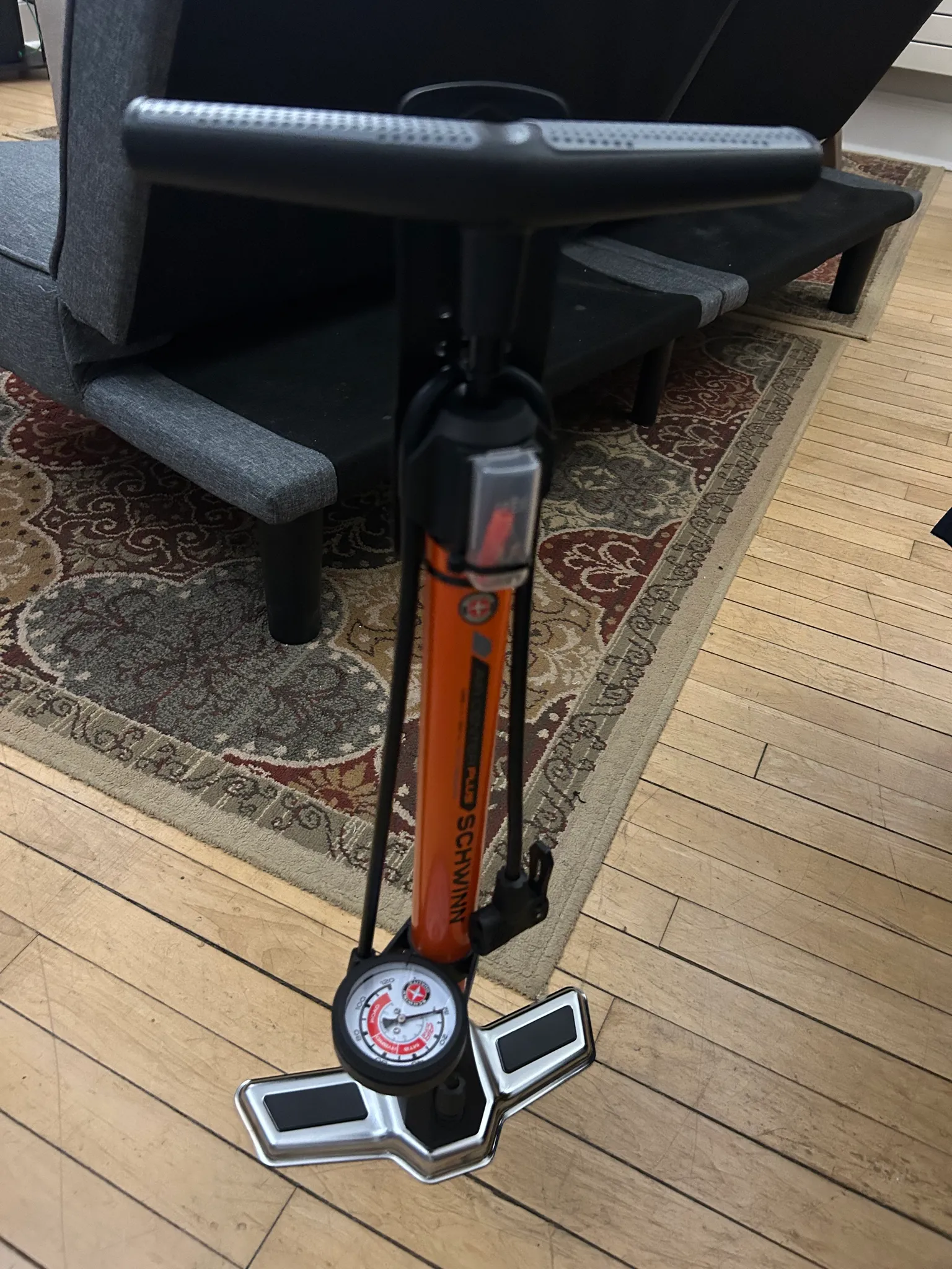 Bike pump photo 1