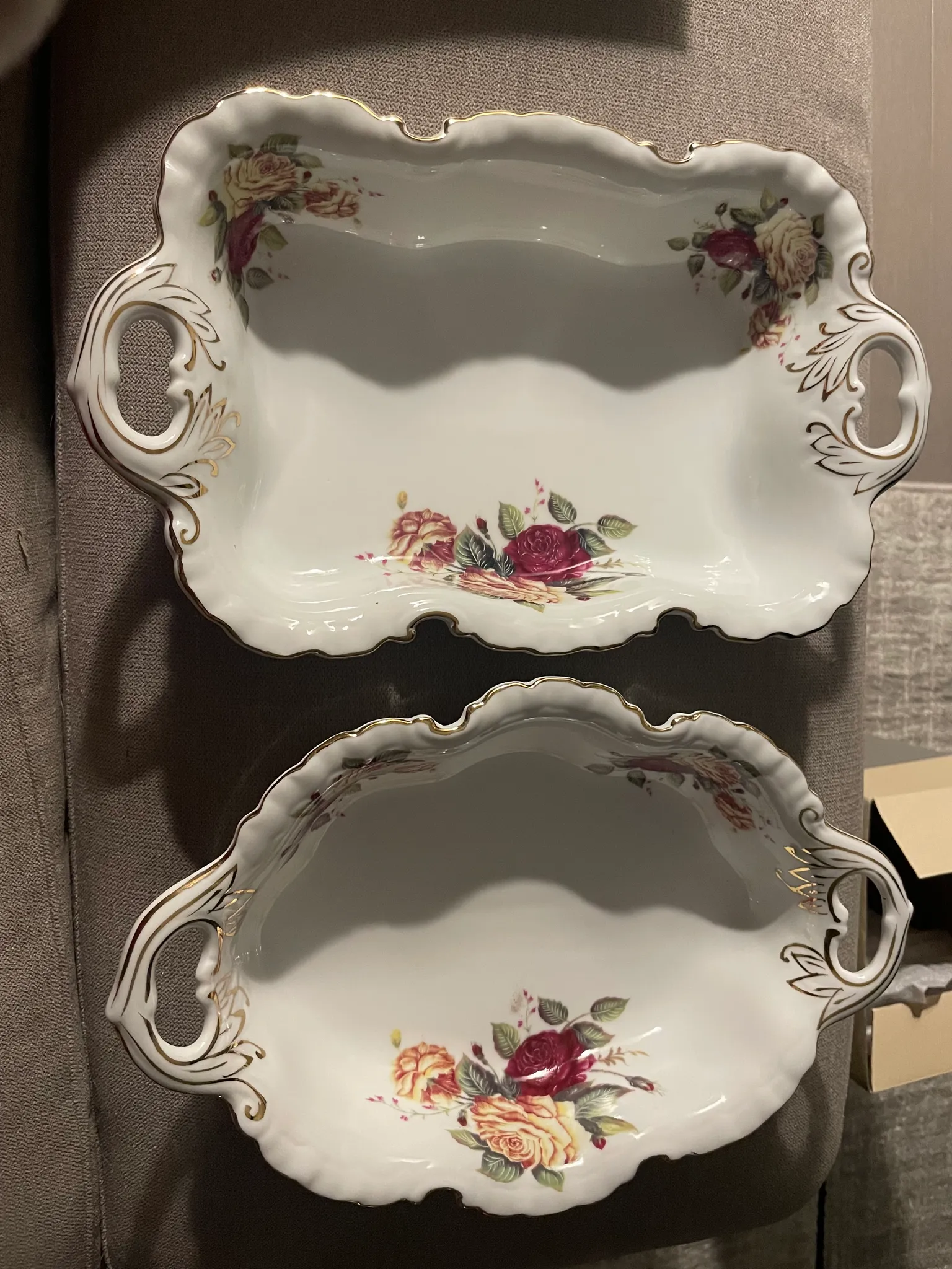 🎁 Fine porcelain trays. Brand new in box.  photo 1