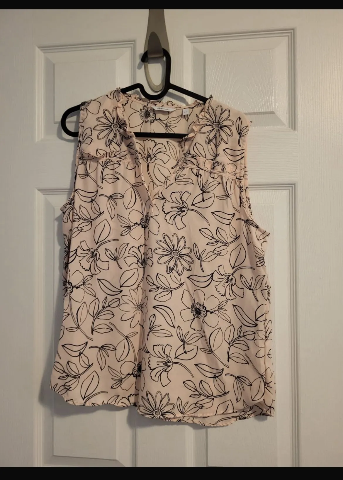 Pending - Pink Floral Reitmans Top (L) photo 1
