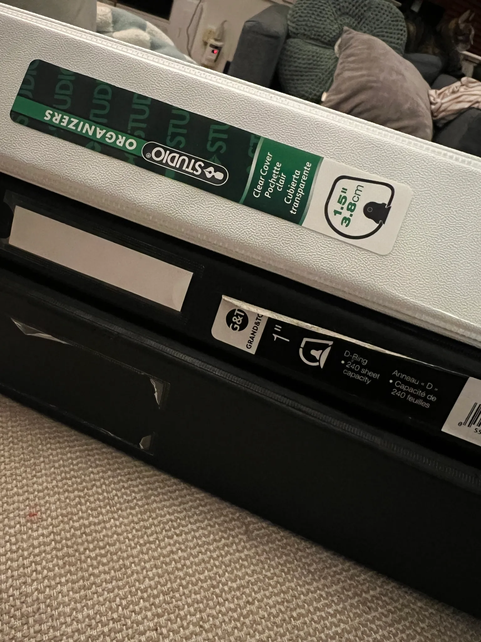 3 binders  photo 1
