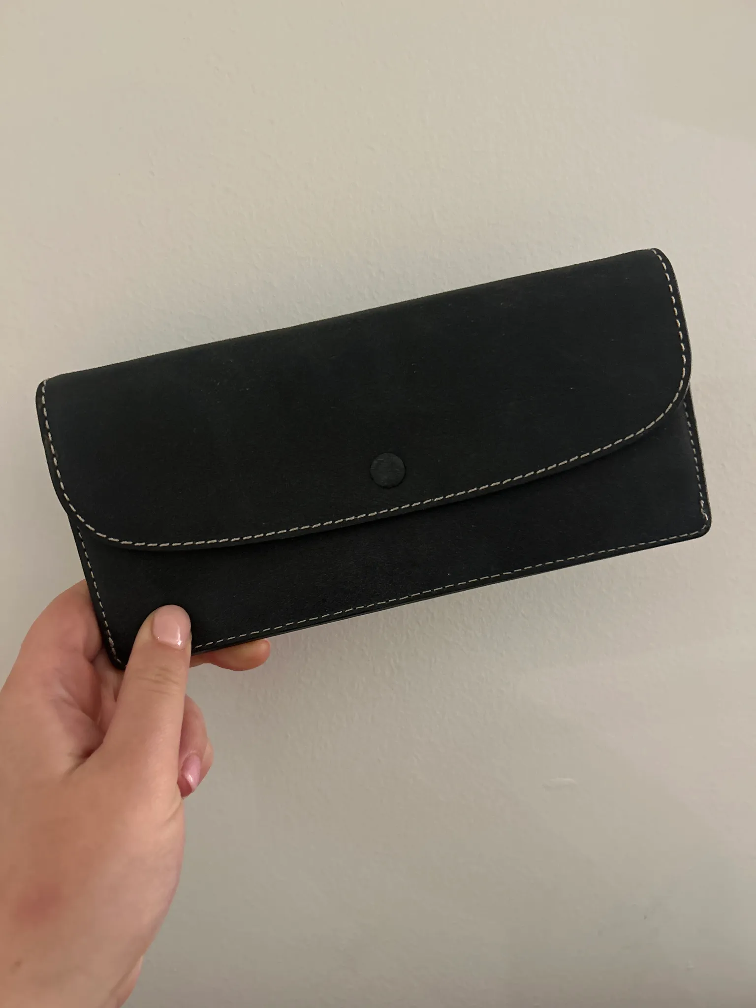 Roots Wallet  photo 1