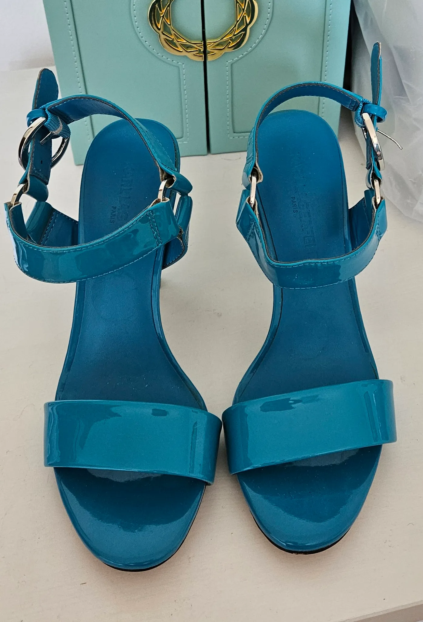 Karl lagerfeld turquoise heels photo 1