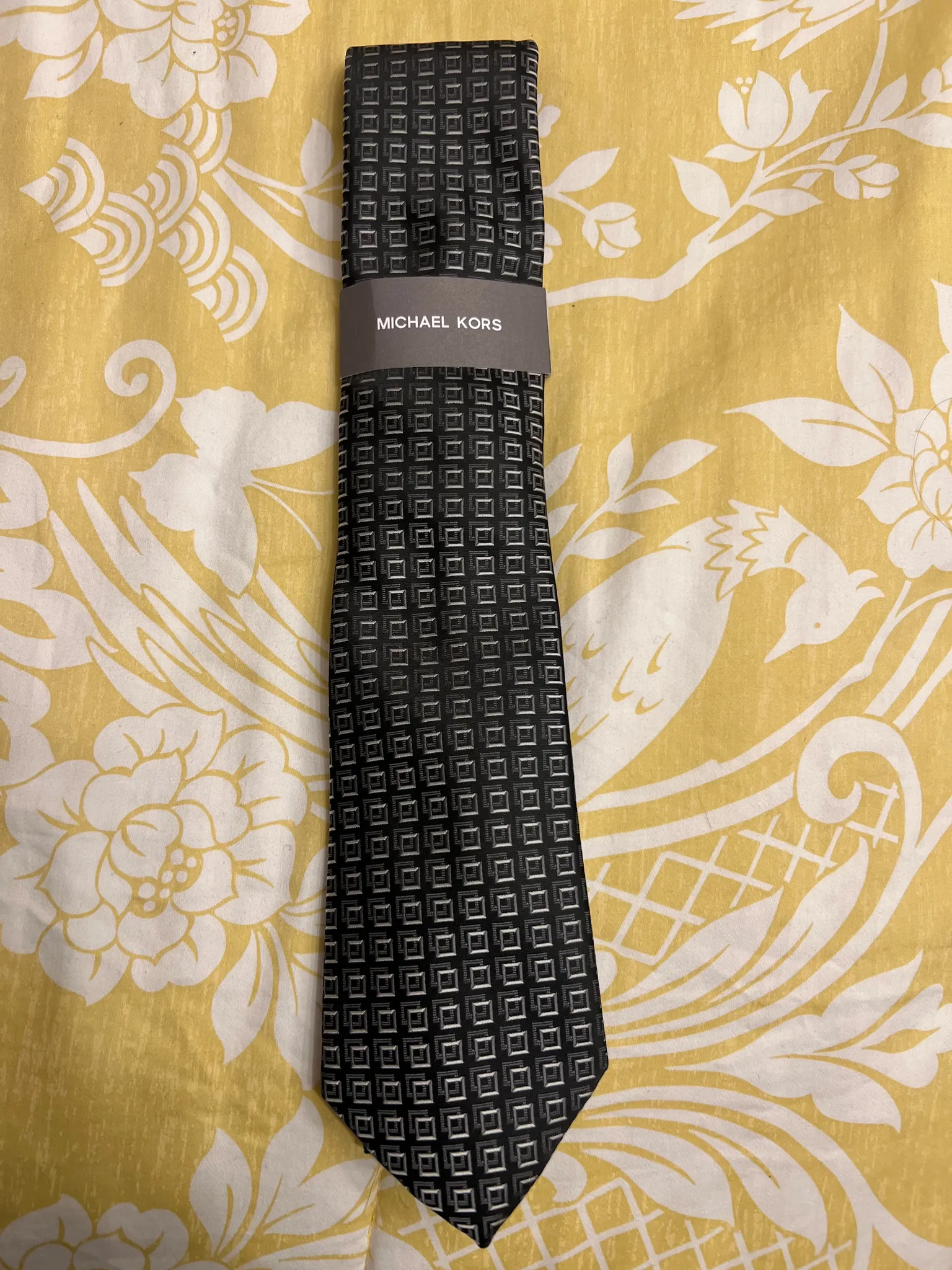 Michael kors tie photo 1