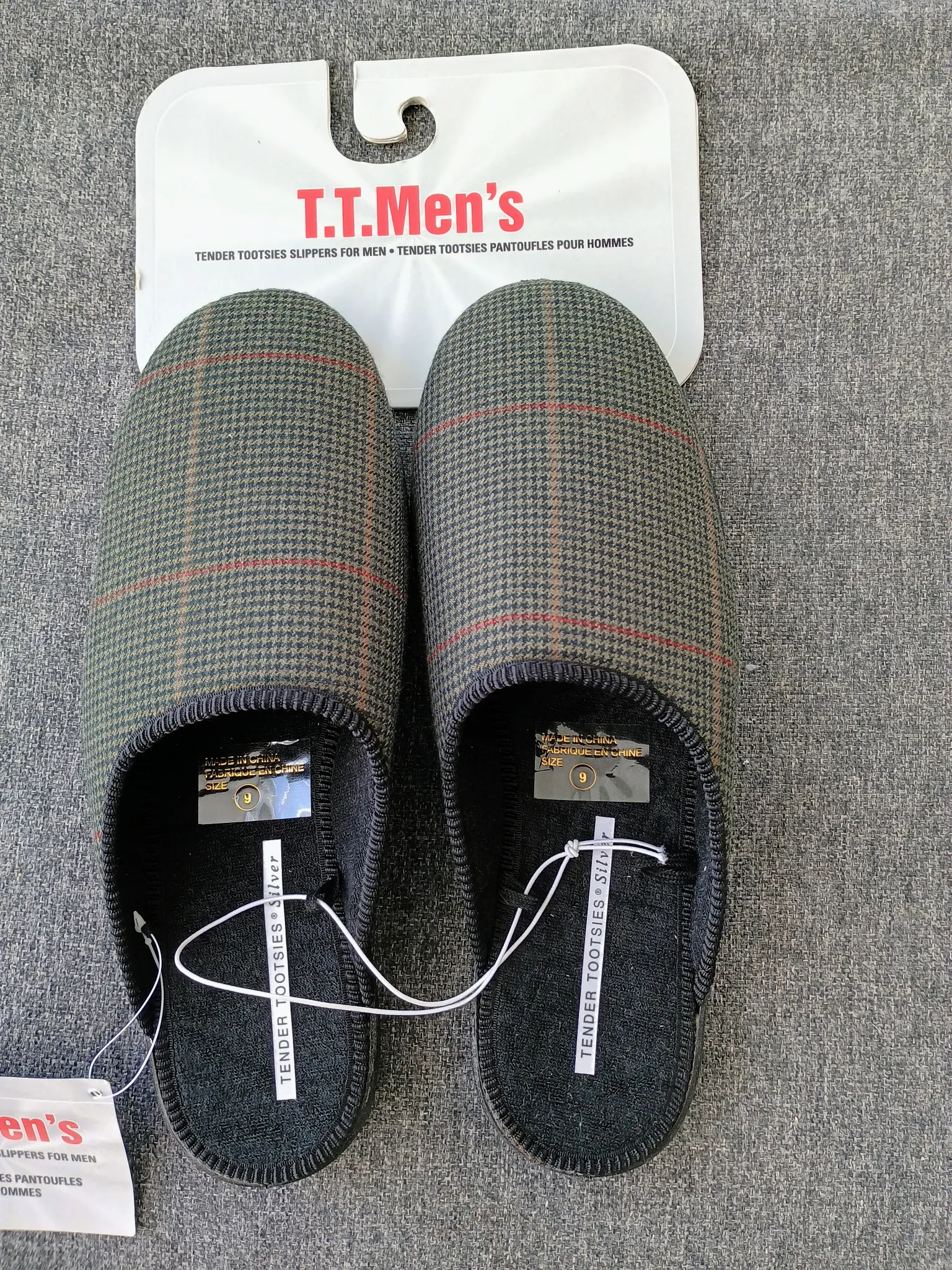 Pair of Slippers  photo 1