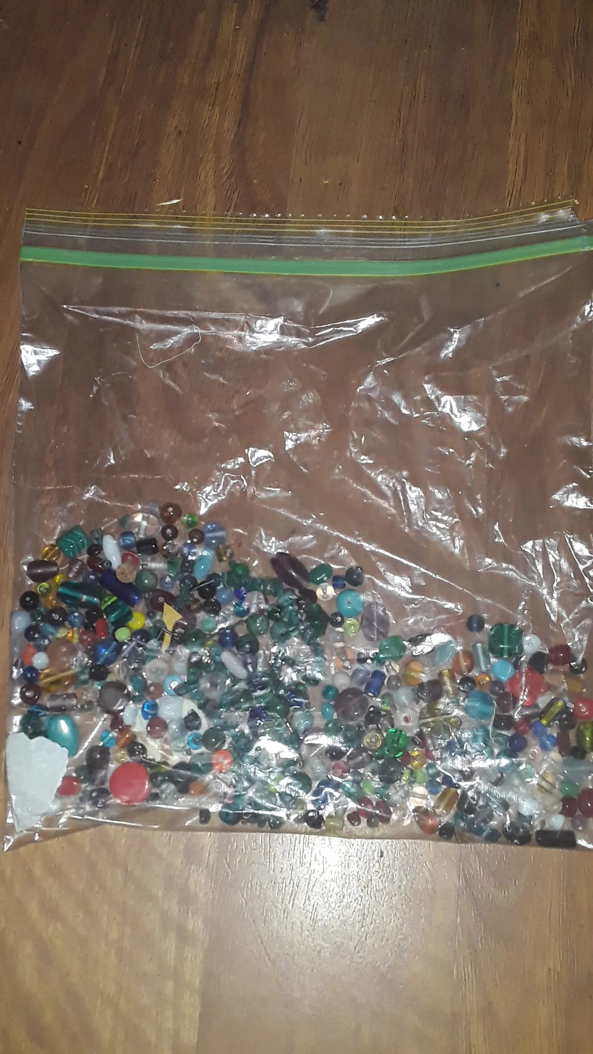 A mix variety of beads photo 1