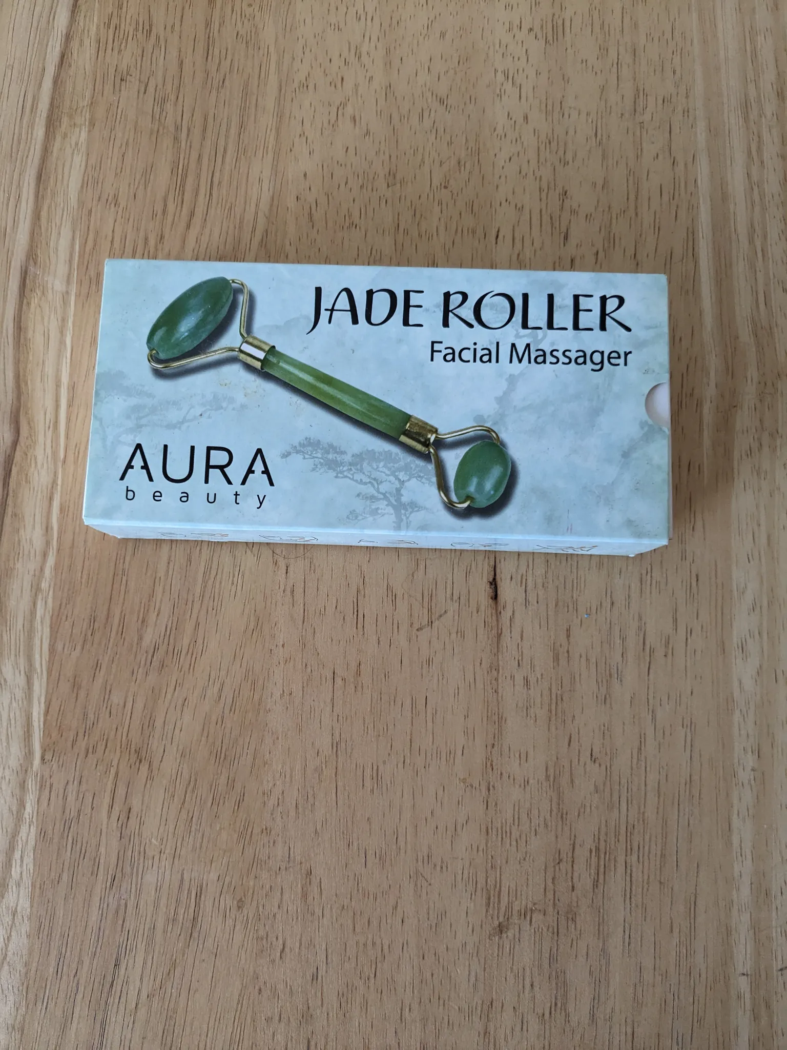 Jade roller  photo 1