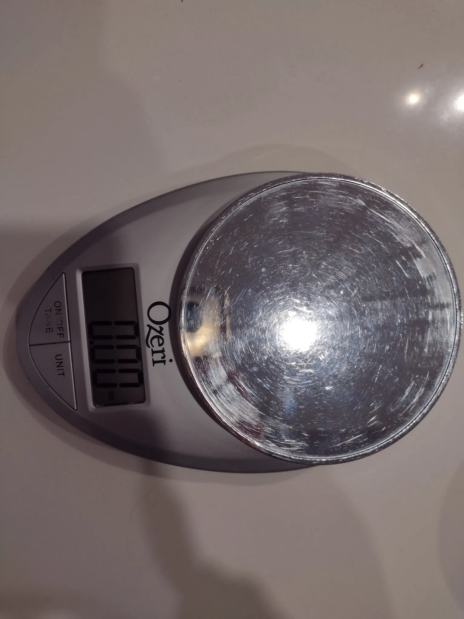Kitchen scale photo 1