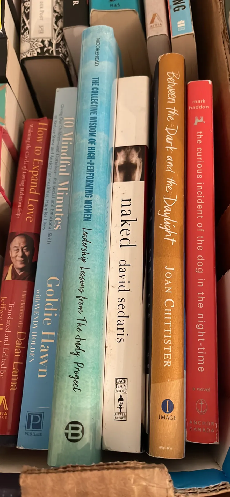 Awesome Books  photo 1