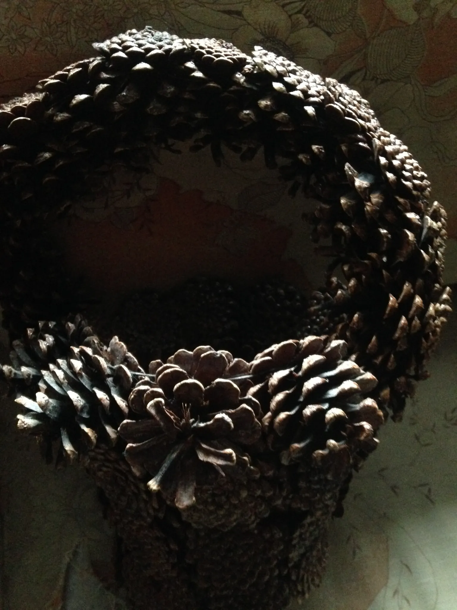 pine cone basket photo 1
