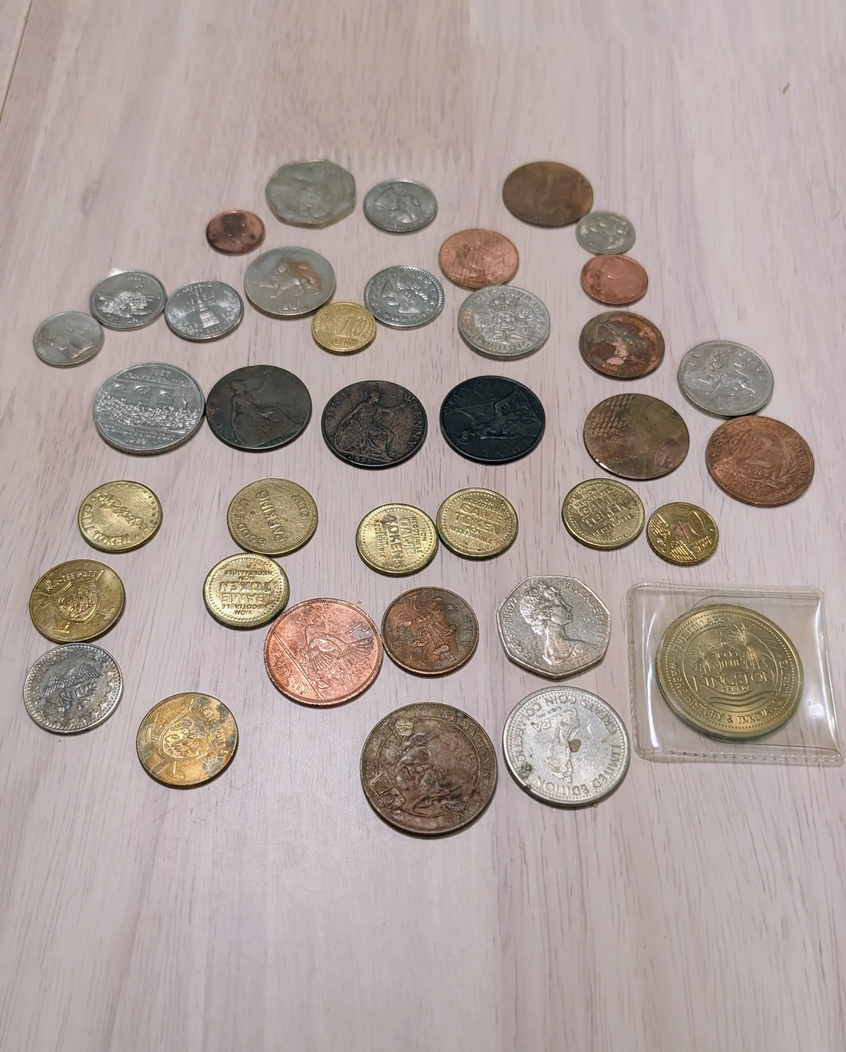 Assorted Vintage Coins Collection photo 1