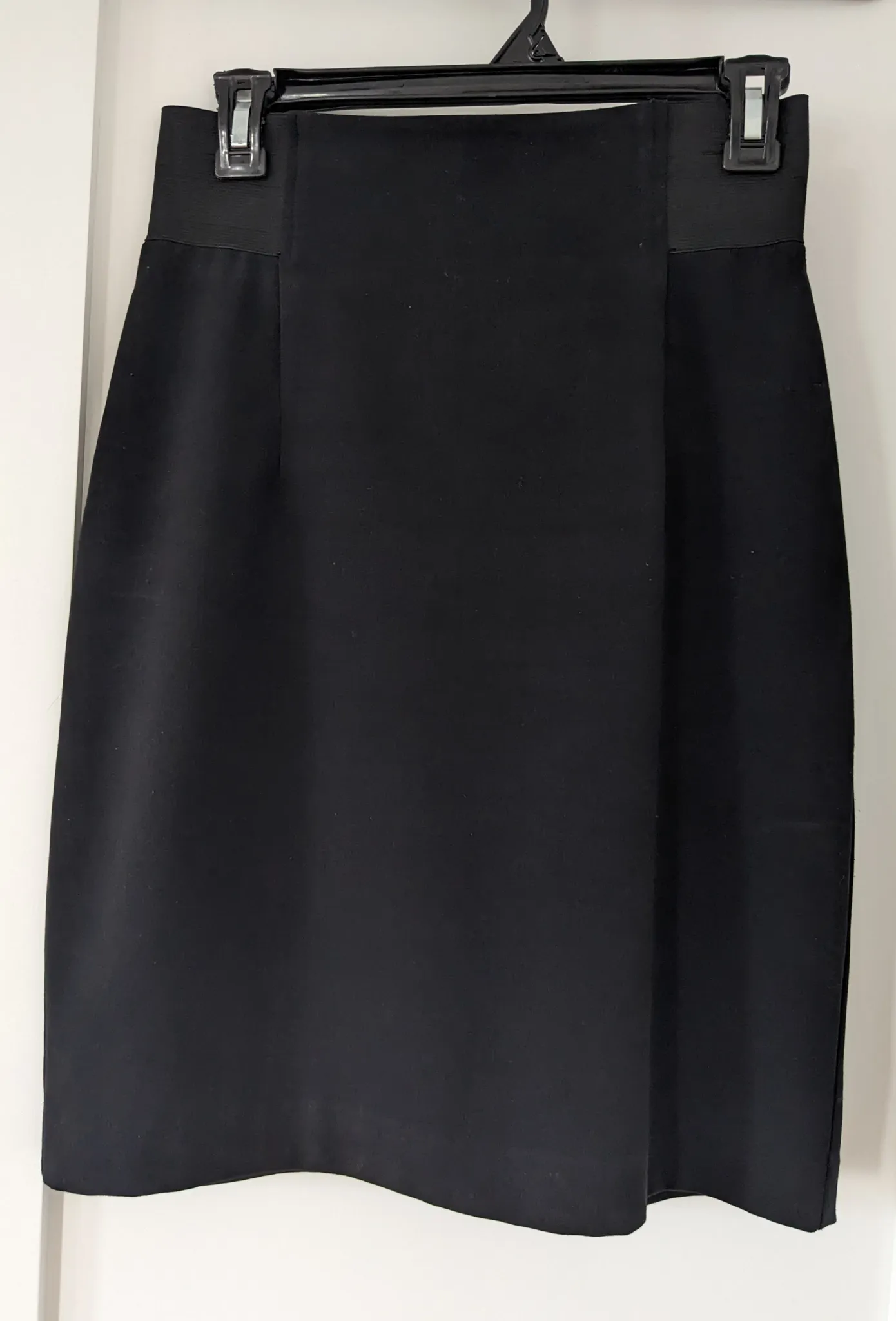 Le Chateau pencil skirt size 2 photo 1