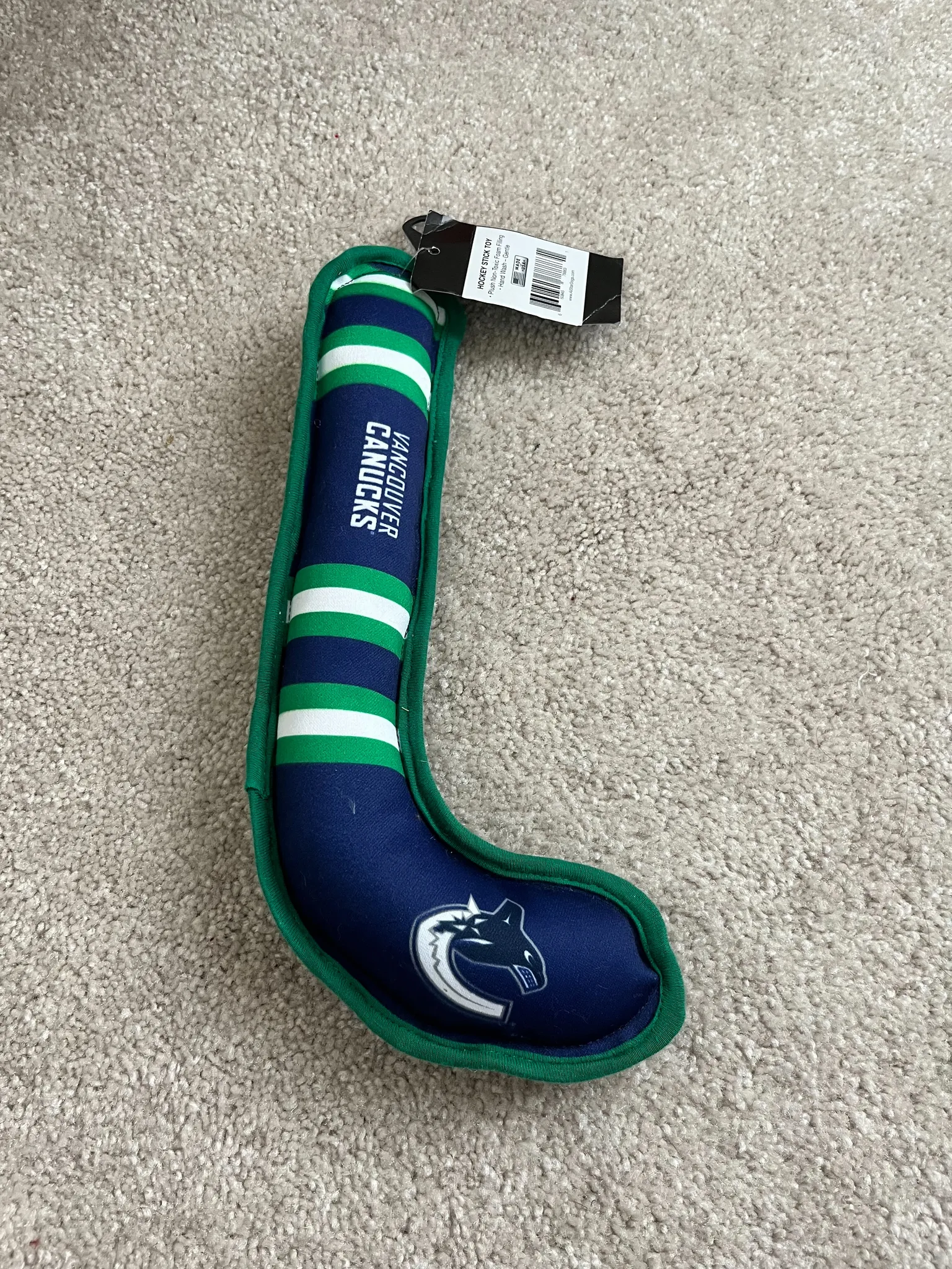 BNWT Dog toy- Vancouver canucks hockey stick  photo 1