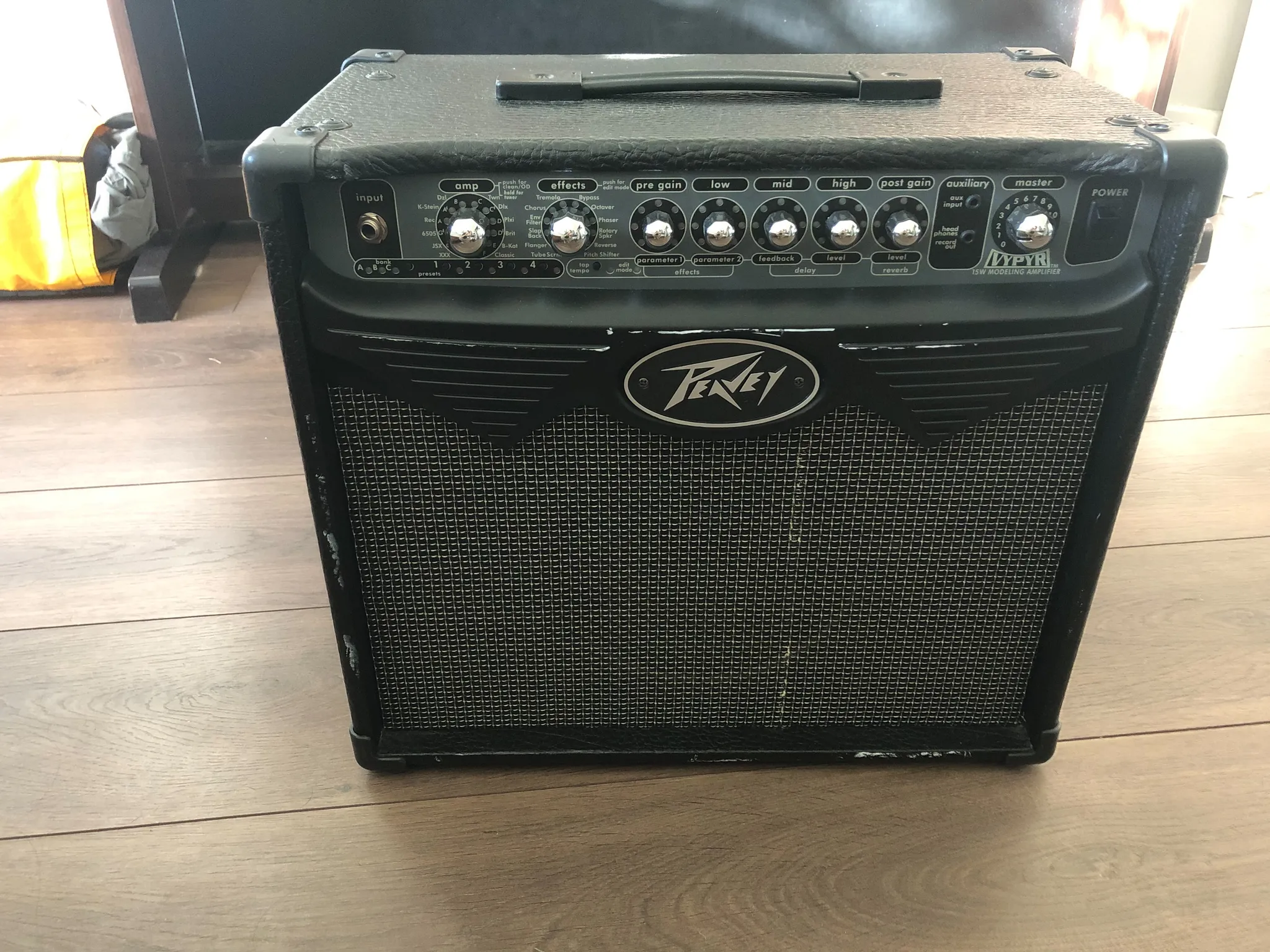 Peavy Guitar Amp photo 1