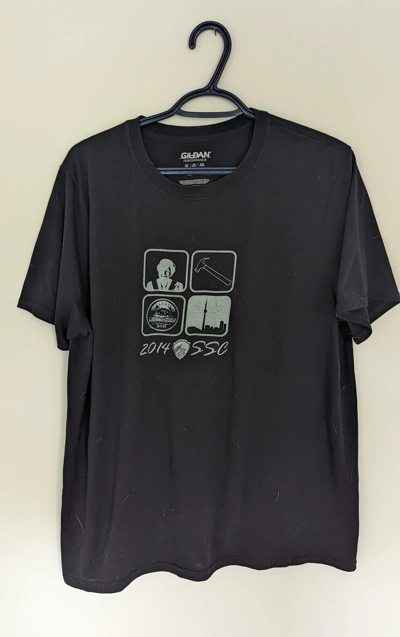 Men's Large Championship Shirt  photo 1