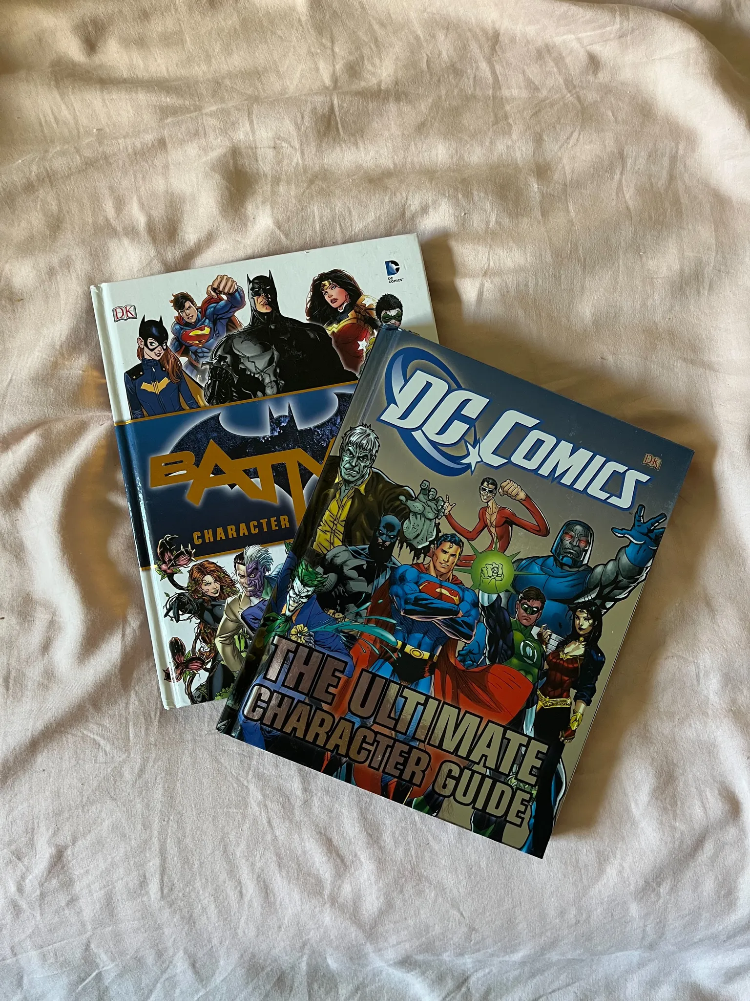 DC Comics and Batman character encyclopedias/guides photo 1