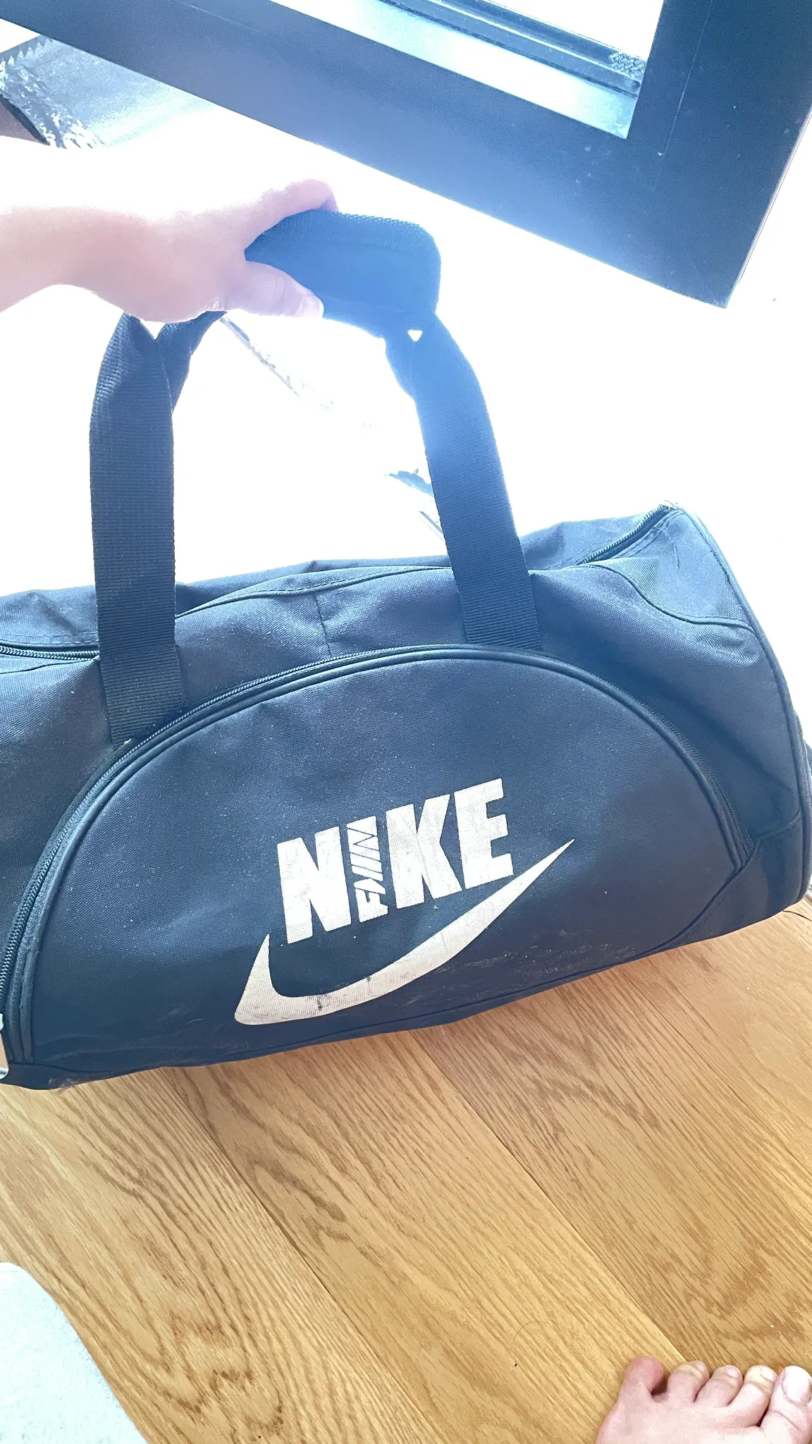 Duffel bag photo 1
