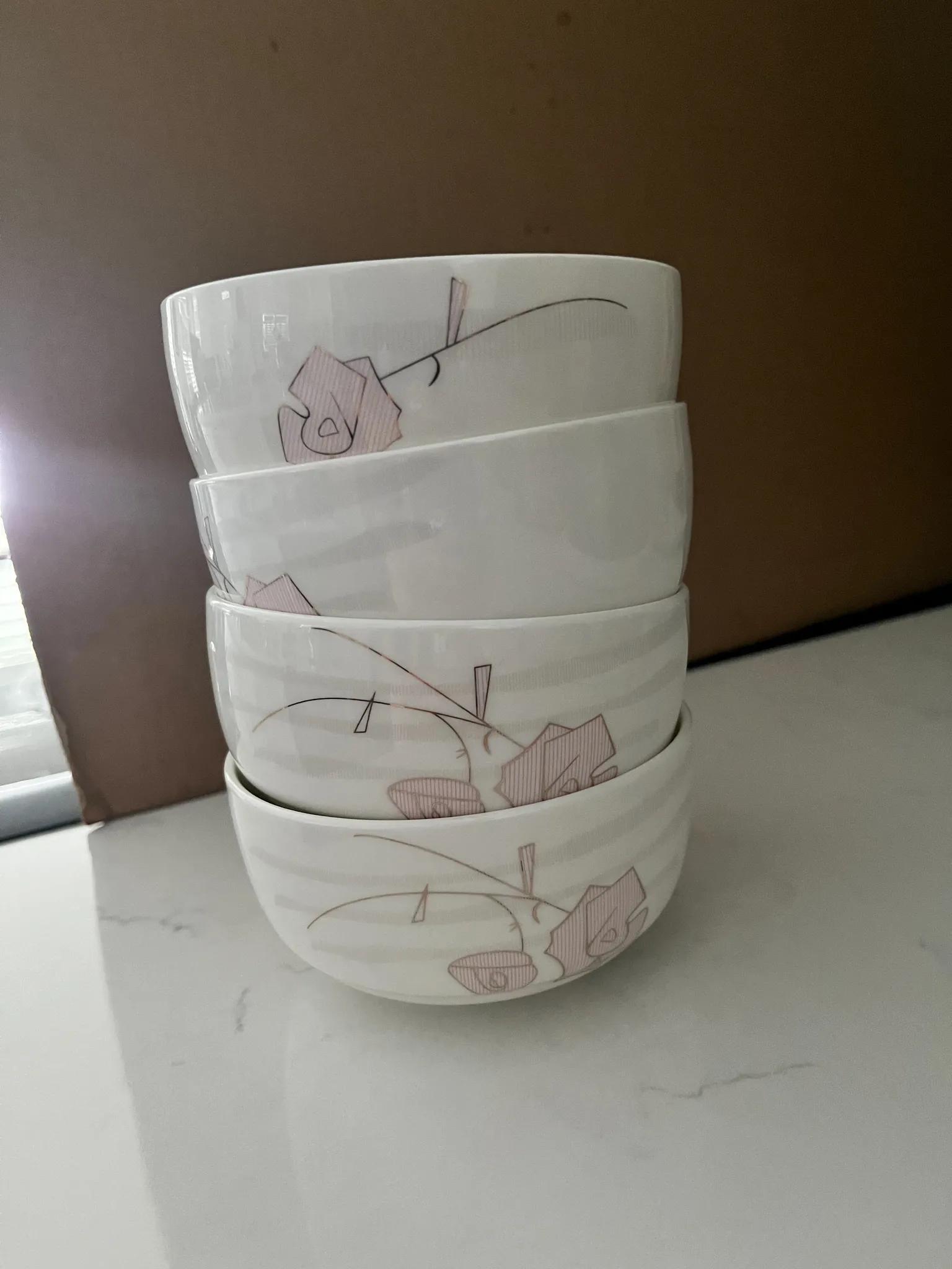 Pending- 4 bowls  photo 1