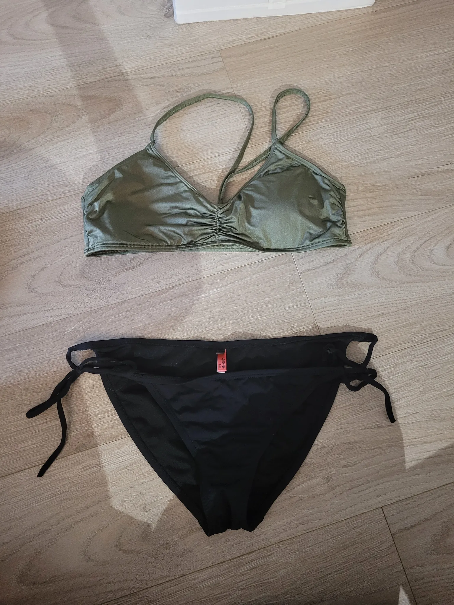 Bikini photo 1