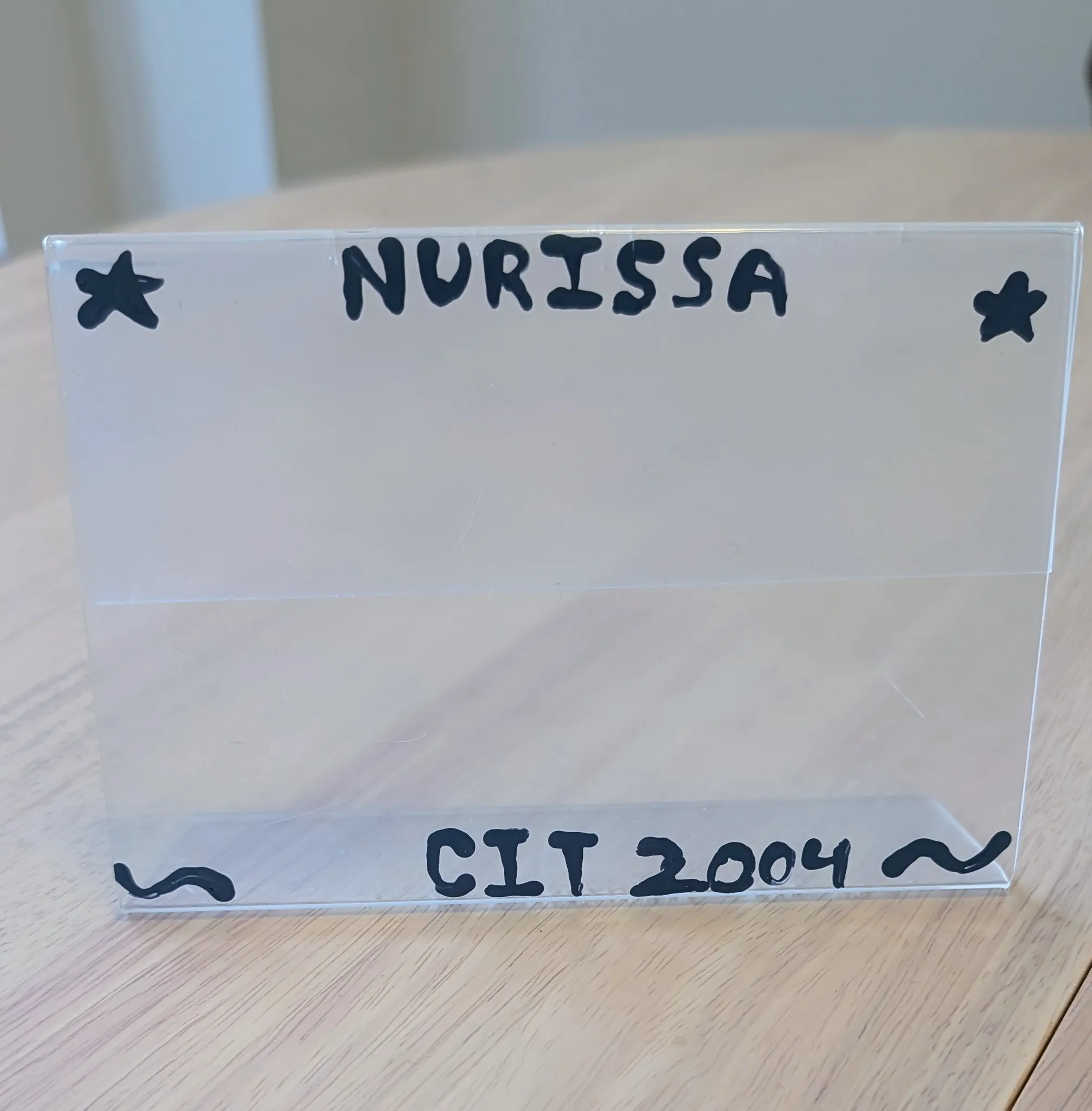 Clear Plastic Photo Display - 4 x 6  photo 1