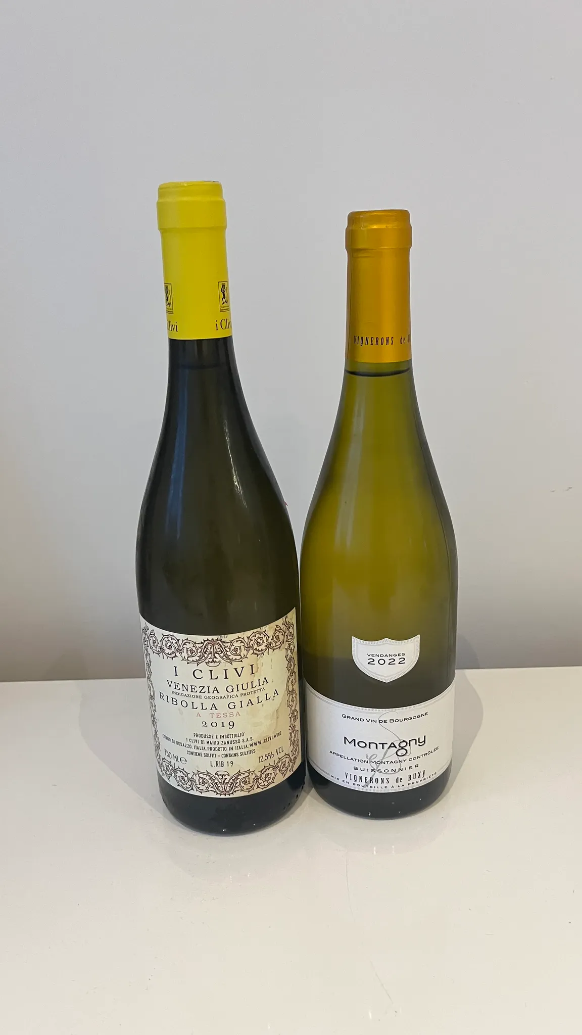 White wine photo 1