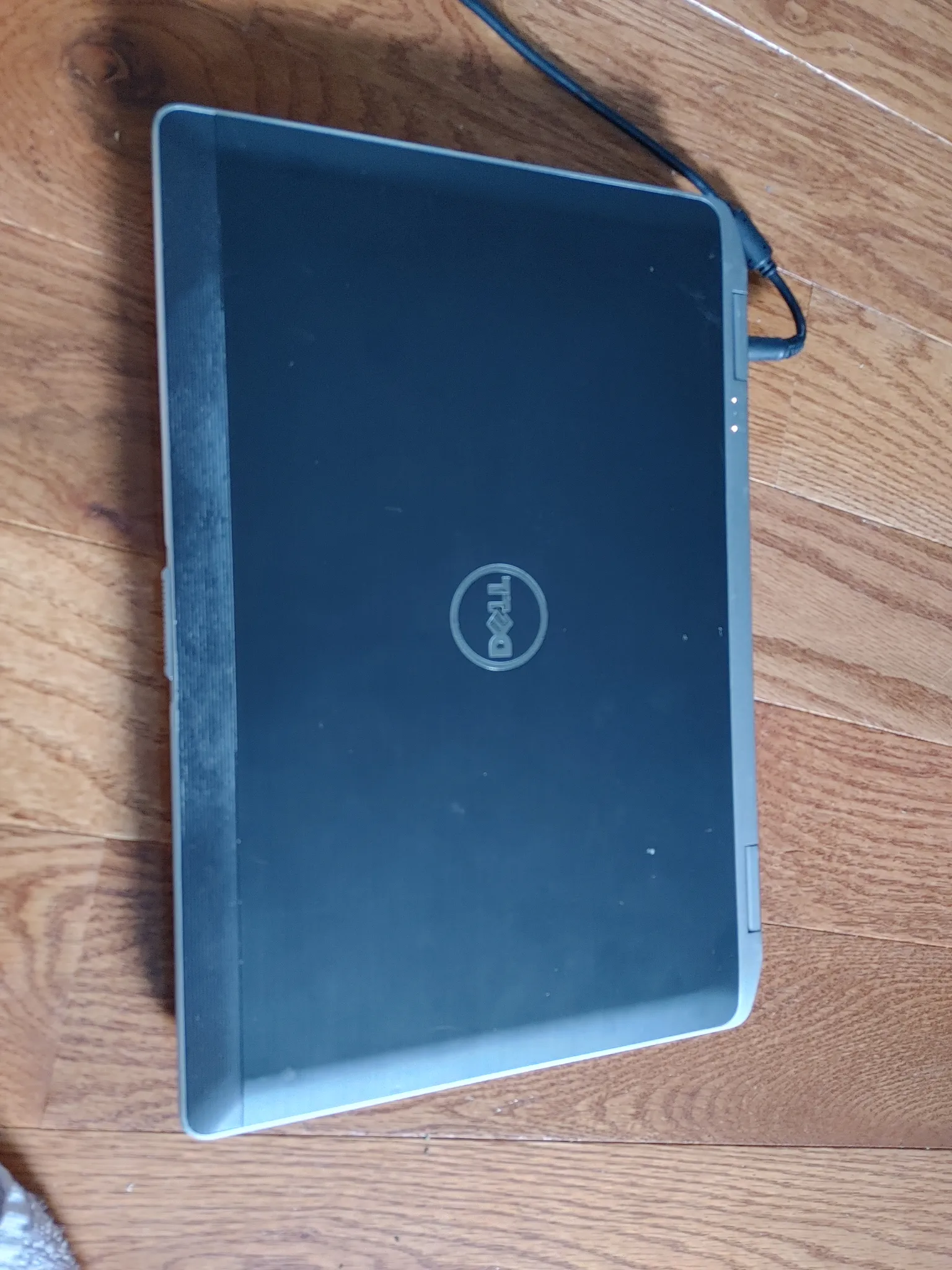 (Gone) Dell Laptop photo 1
