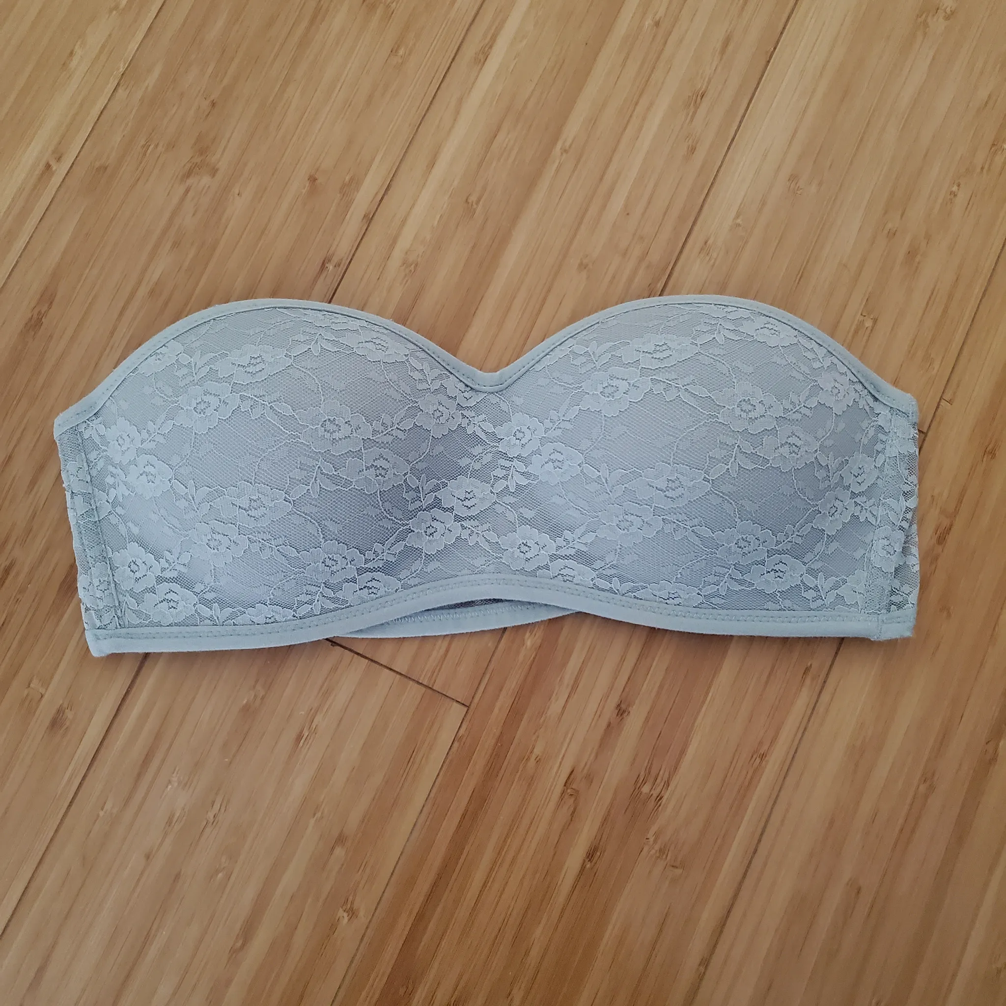 PINK (Victoria's Secret) Light Grey Lace Bandeau Bra photo 1