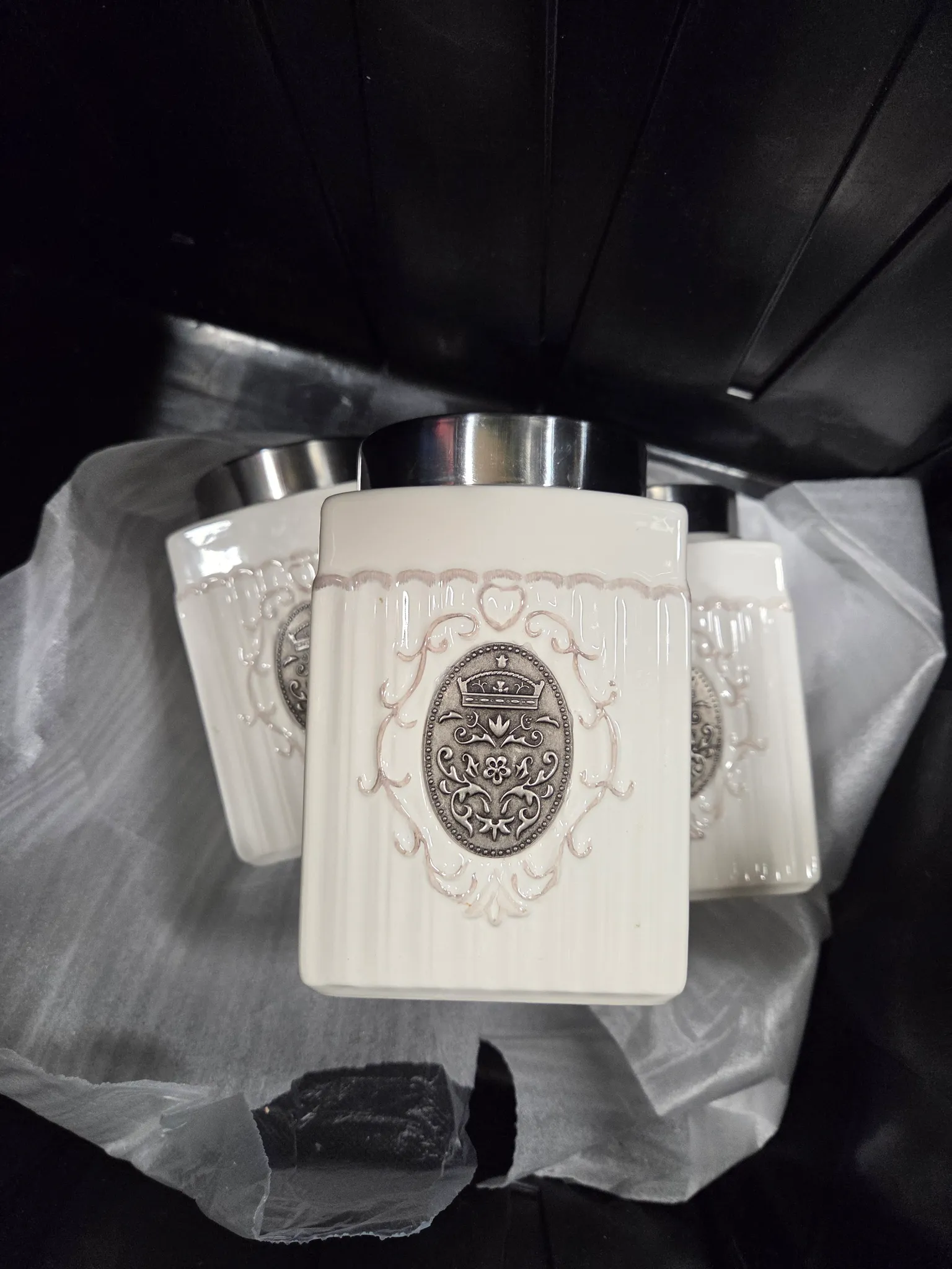 Set x 3 ceramic canisters  photo 1