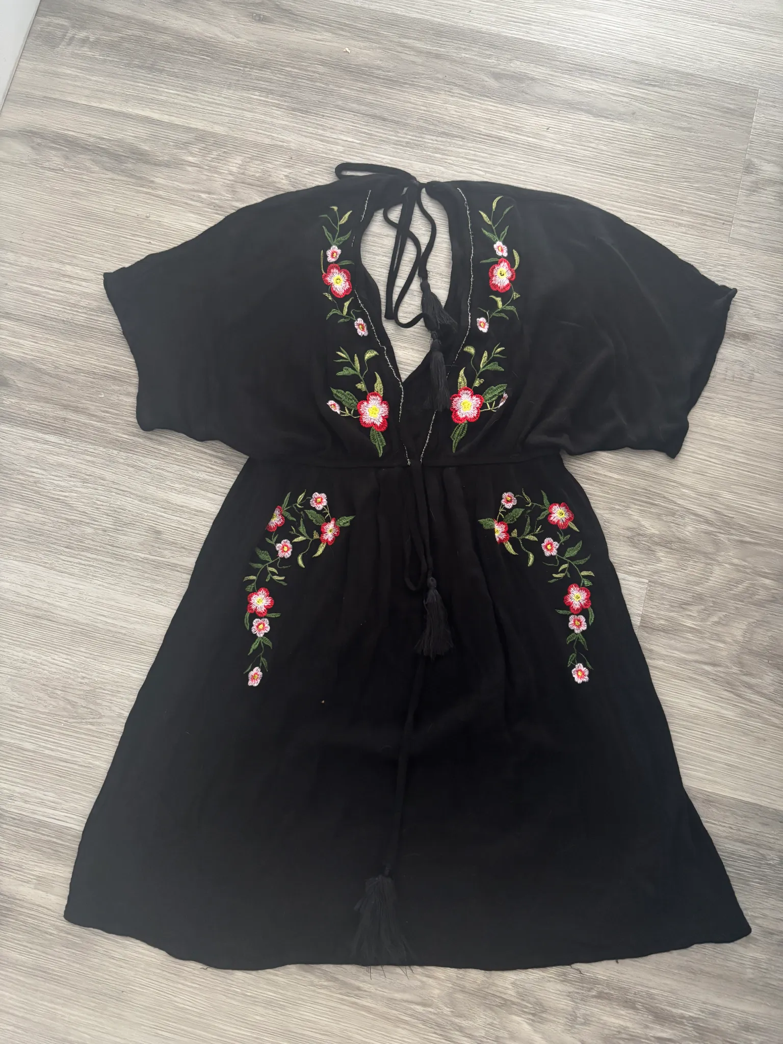 Size S Floral Embroidered Black Dress photo 1