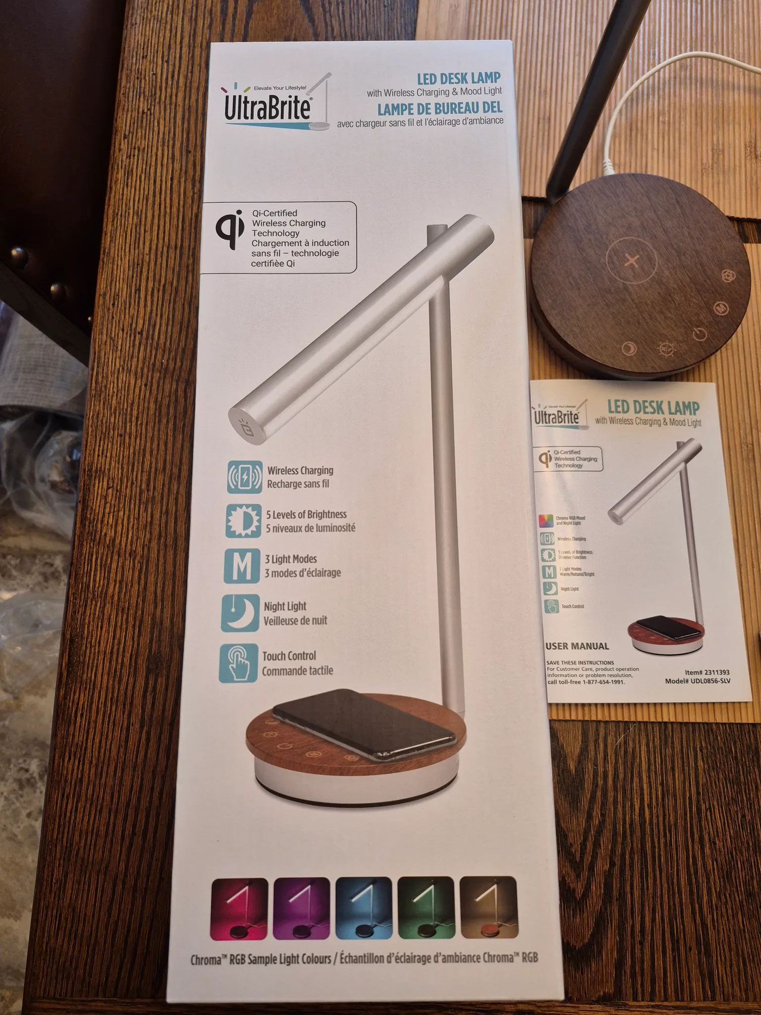 LED Desk Lamp: Wireless Charging & Mood Light photo 1