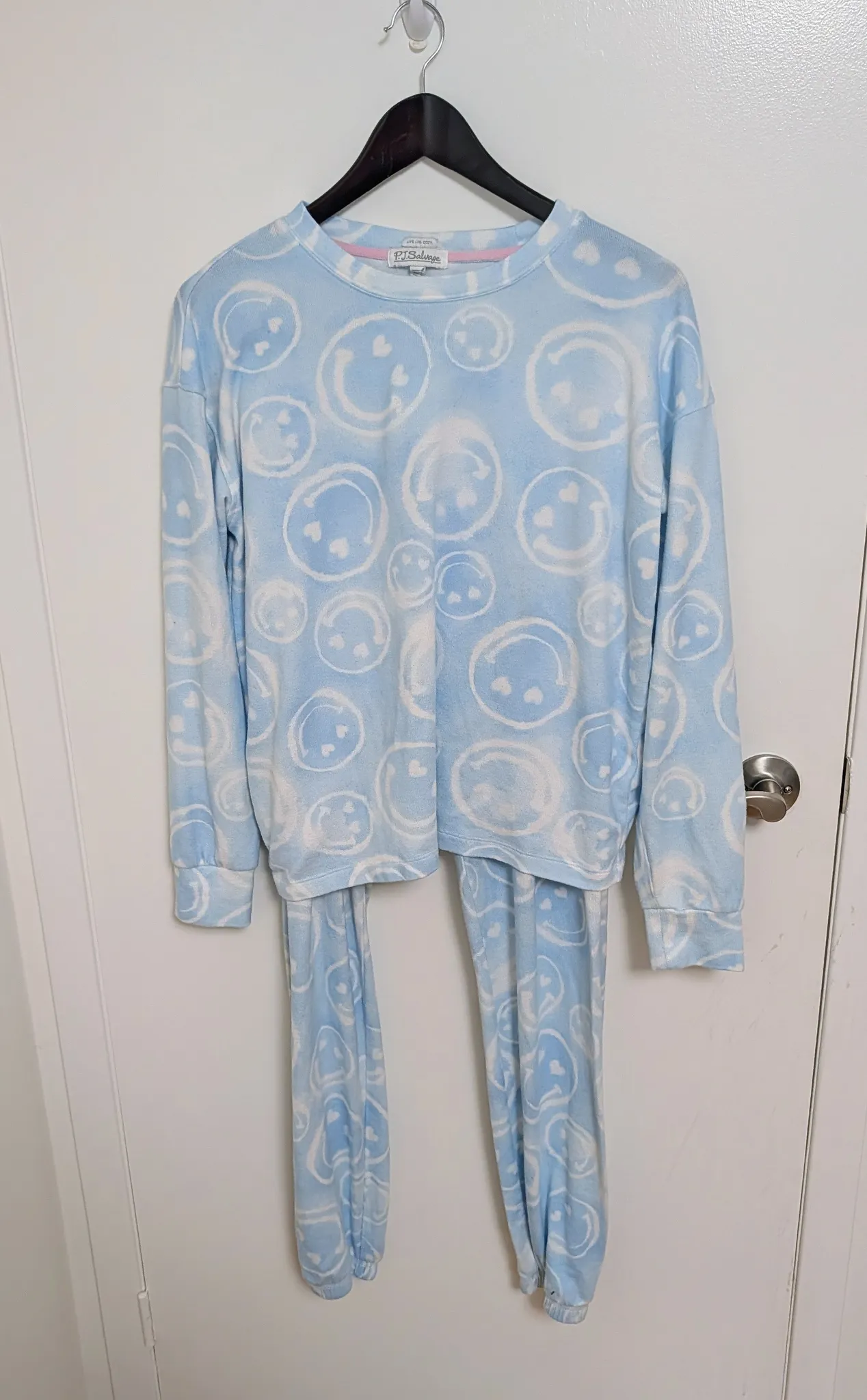 P.J. Salvage Cozy Pajama Set - Women's Medium photo 1