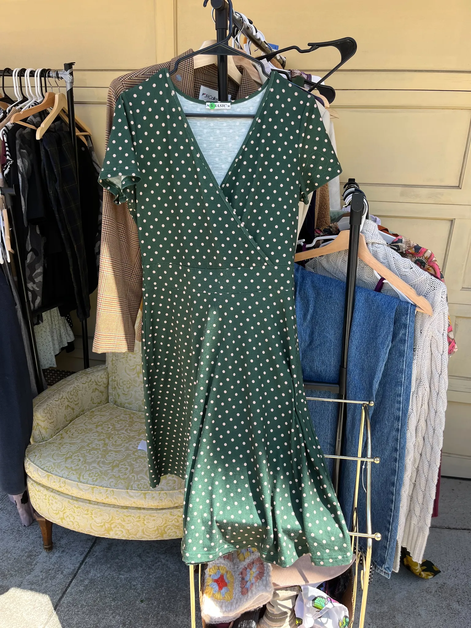 Green polka-dot dress photo 1