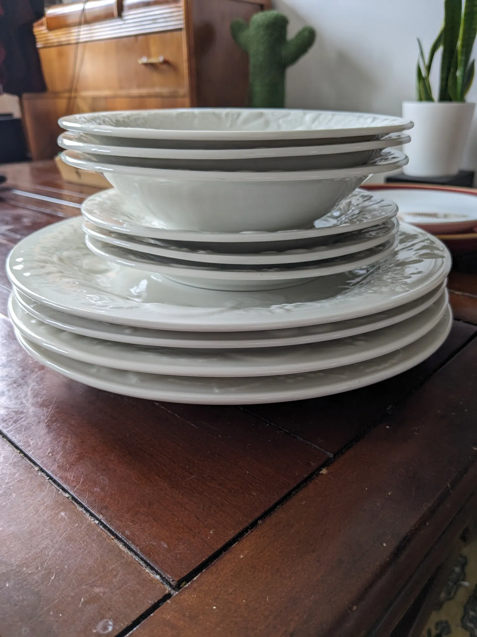 Vintage dinnerwear photo 1