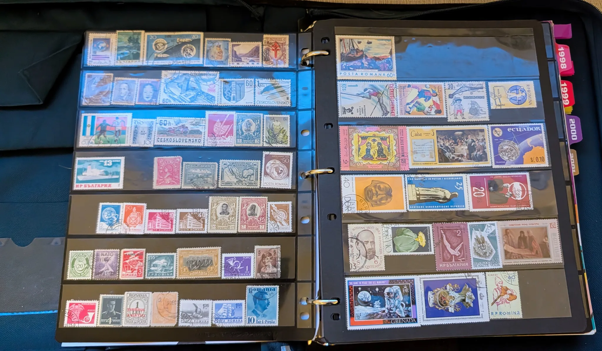 Stamp Collection Binder with Many Vintage Stamps  photo 1