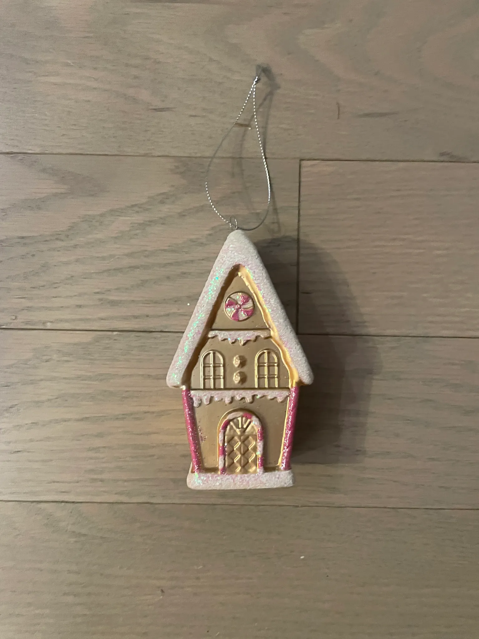 🆓 gingerbread house ornament 🗑️  photo 1