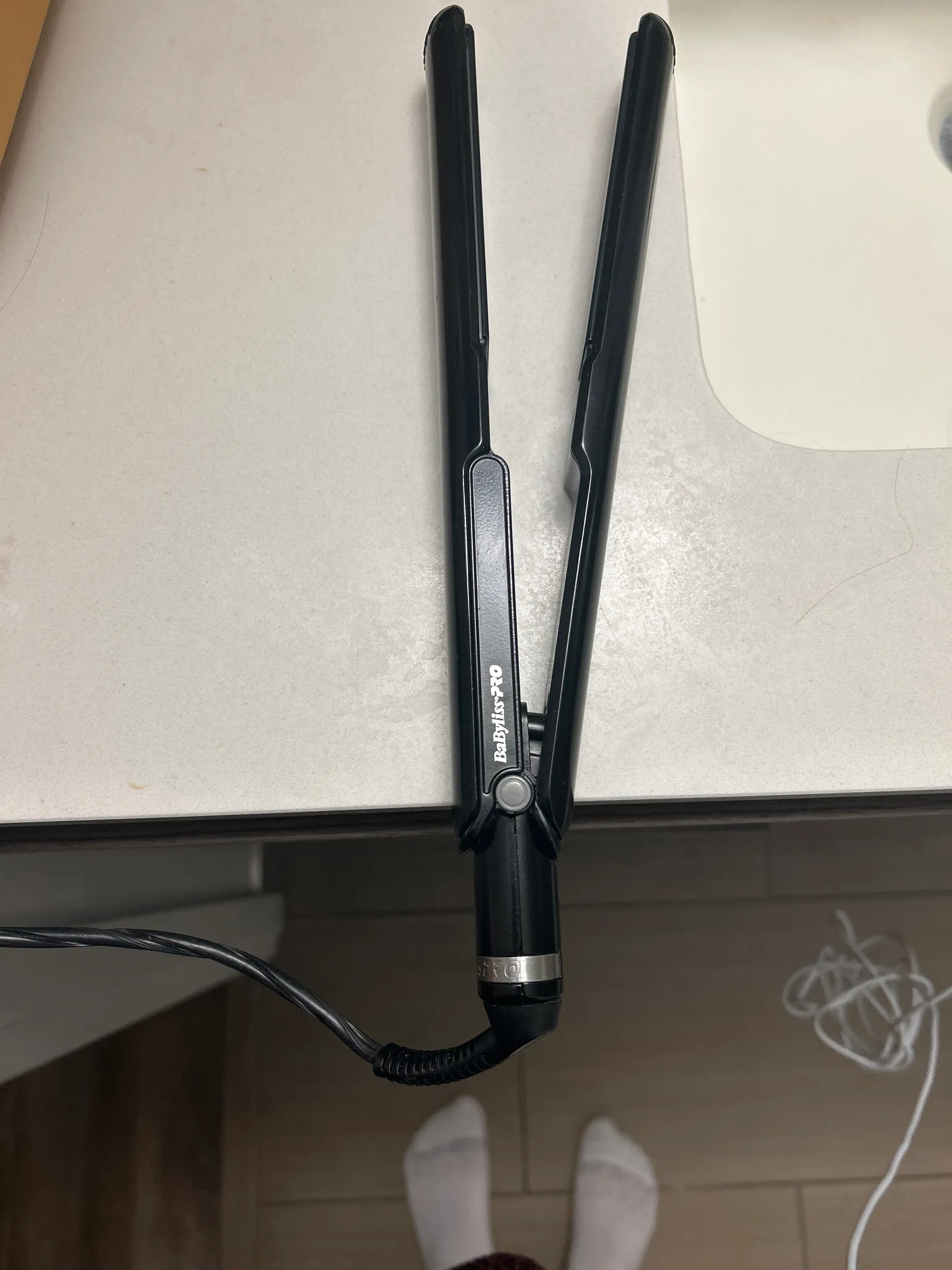 Hair straightener  photo 1