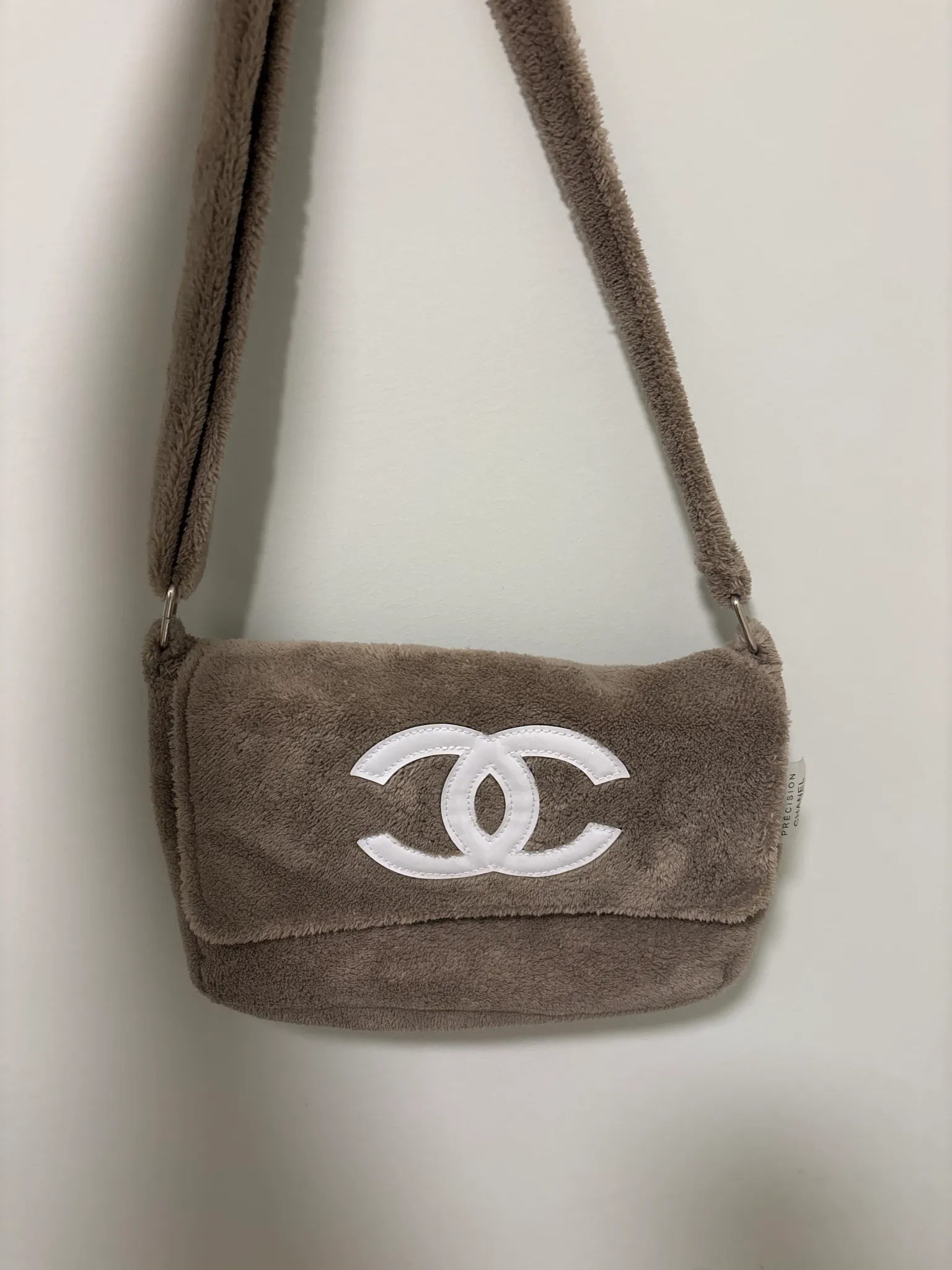 Purse photo 1
