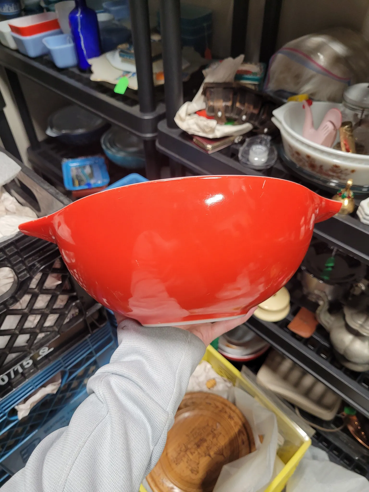 Single red 444 pyrex bowl photo 1