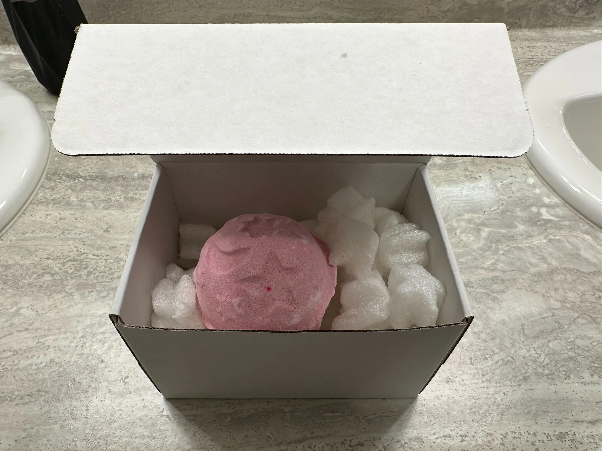 Lush Bath Bomb photo 1