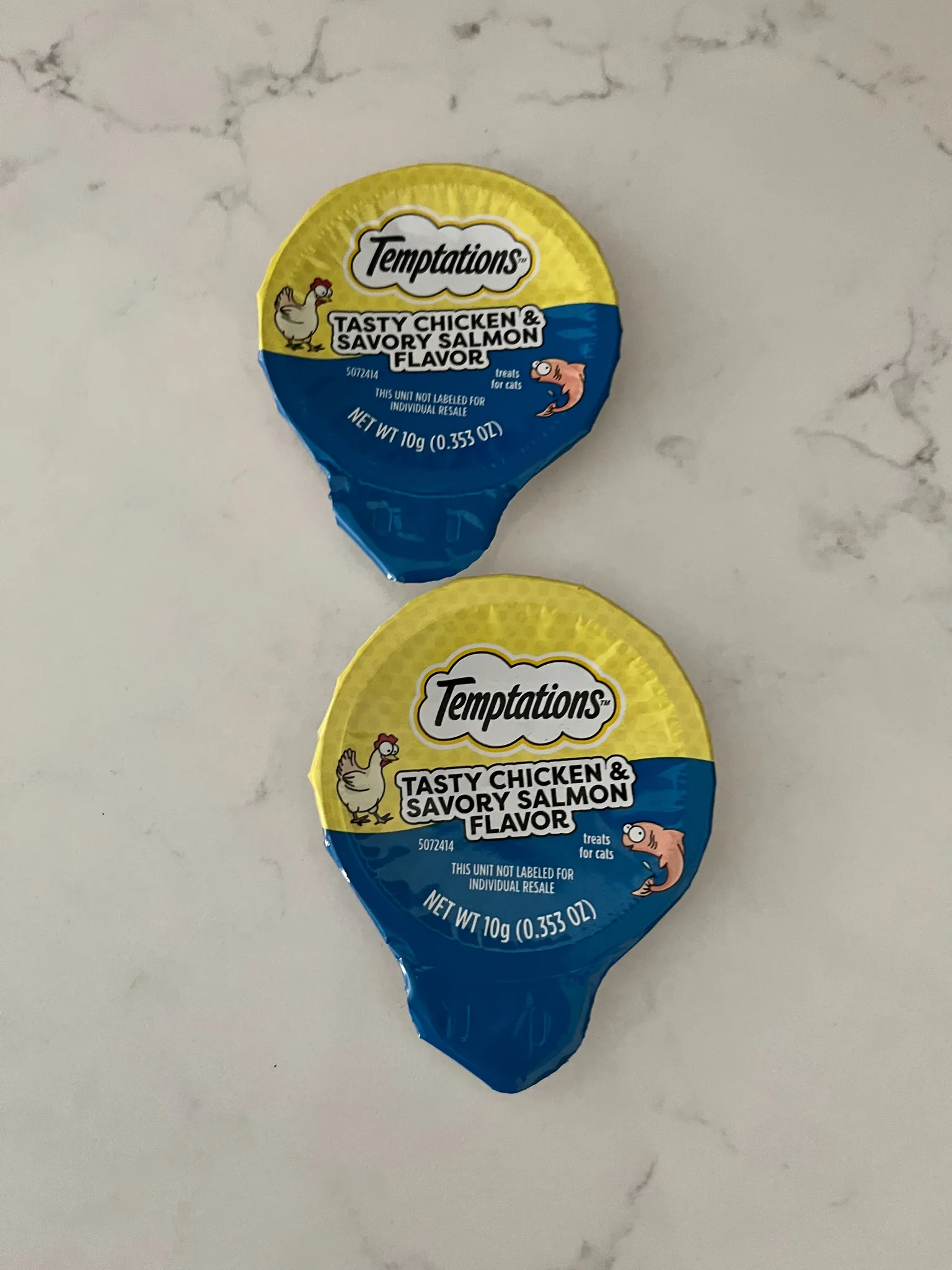Pending- Temptations chicken and savory salmon flavour 10g photo 1
