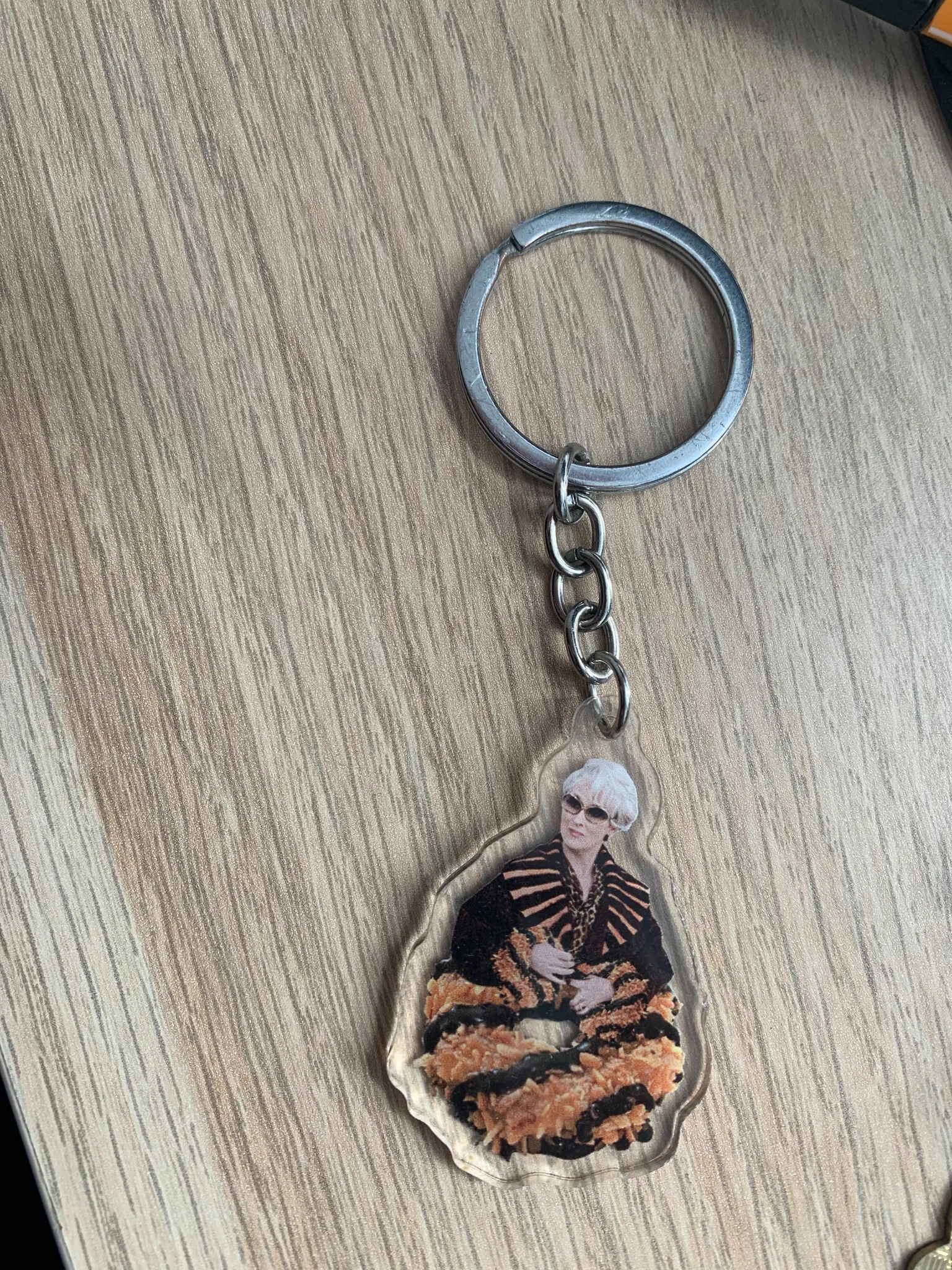 Meryl Streep in a Girl Scout cookie keychain photo 1