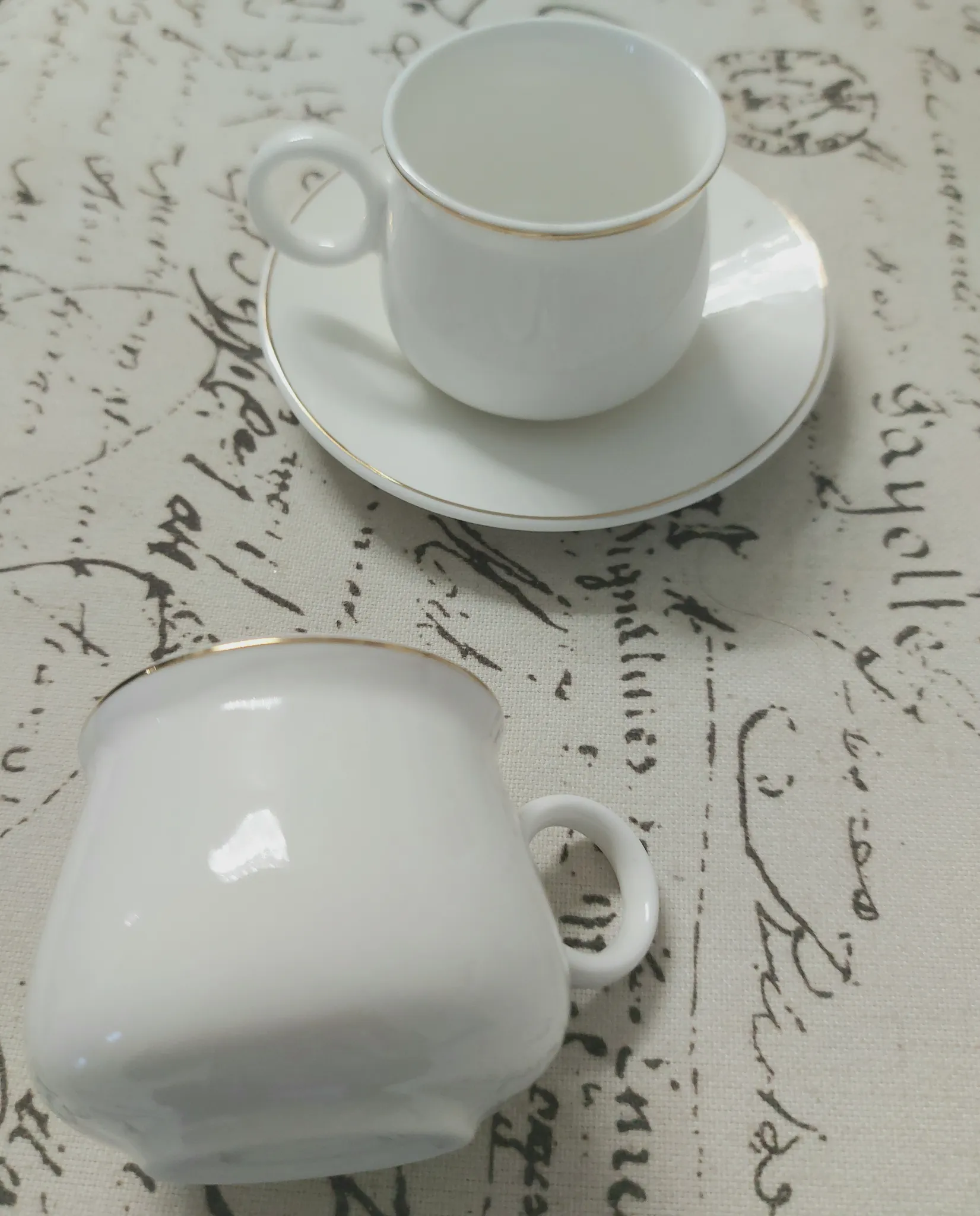 Karaca Canan White and Gold Turkish Coffee Espresso Cups photo 1
