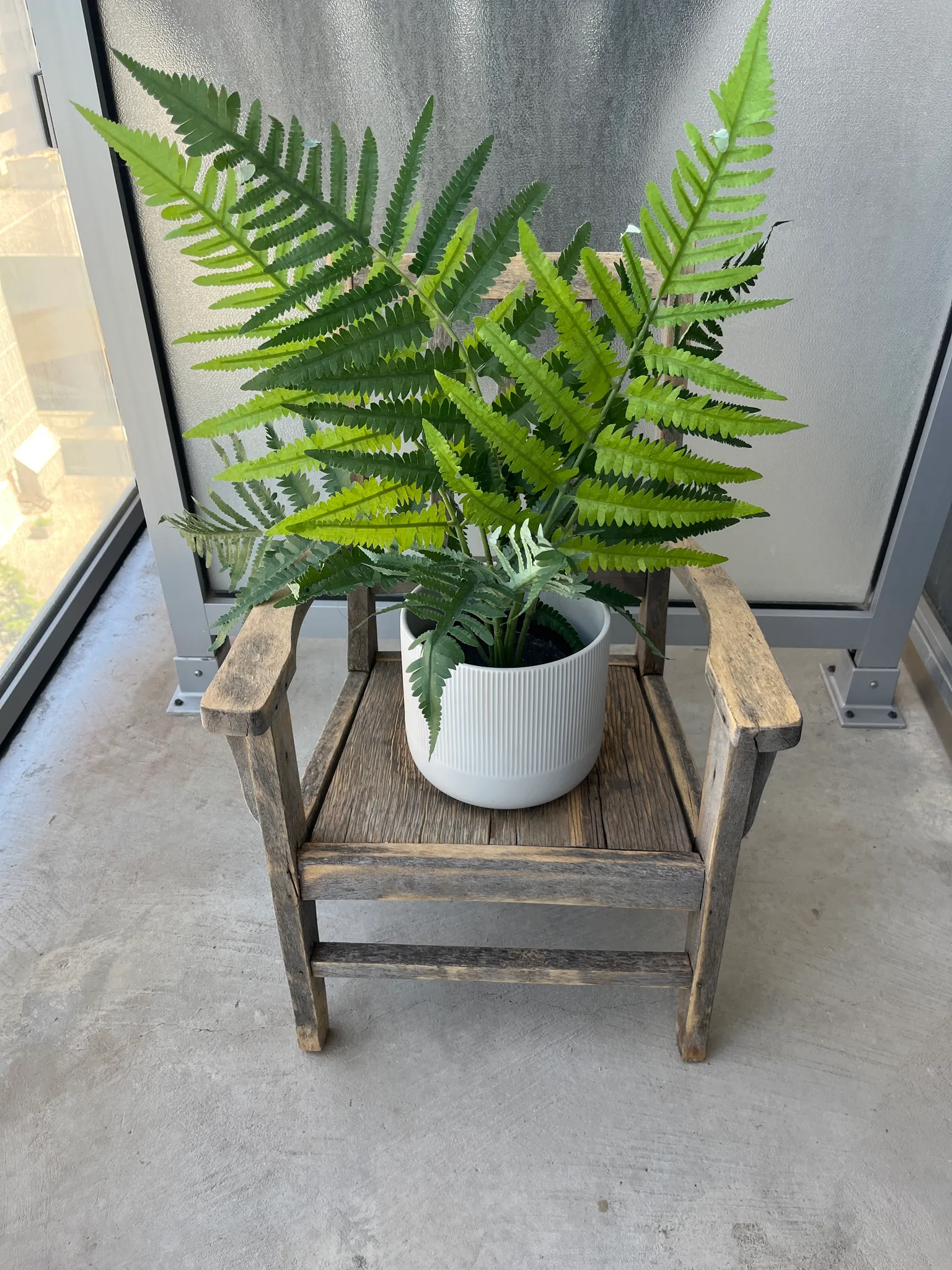 Outdoor plant holder photo 1
