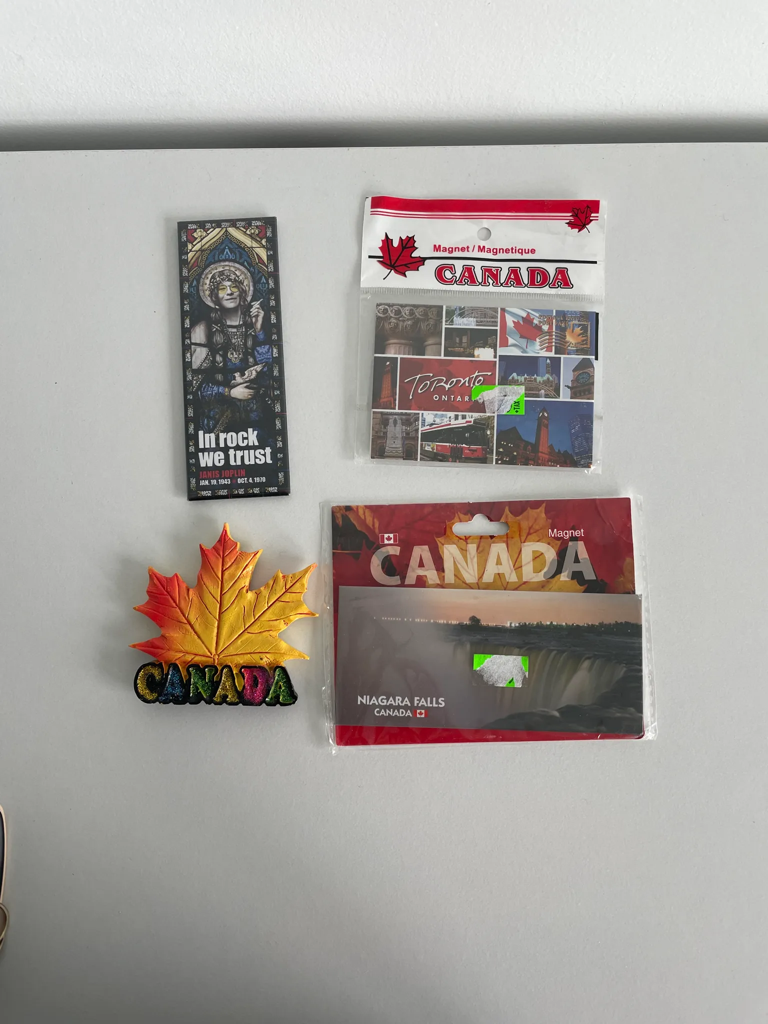 Magnets photo 1